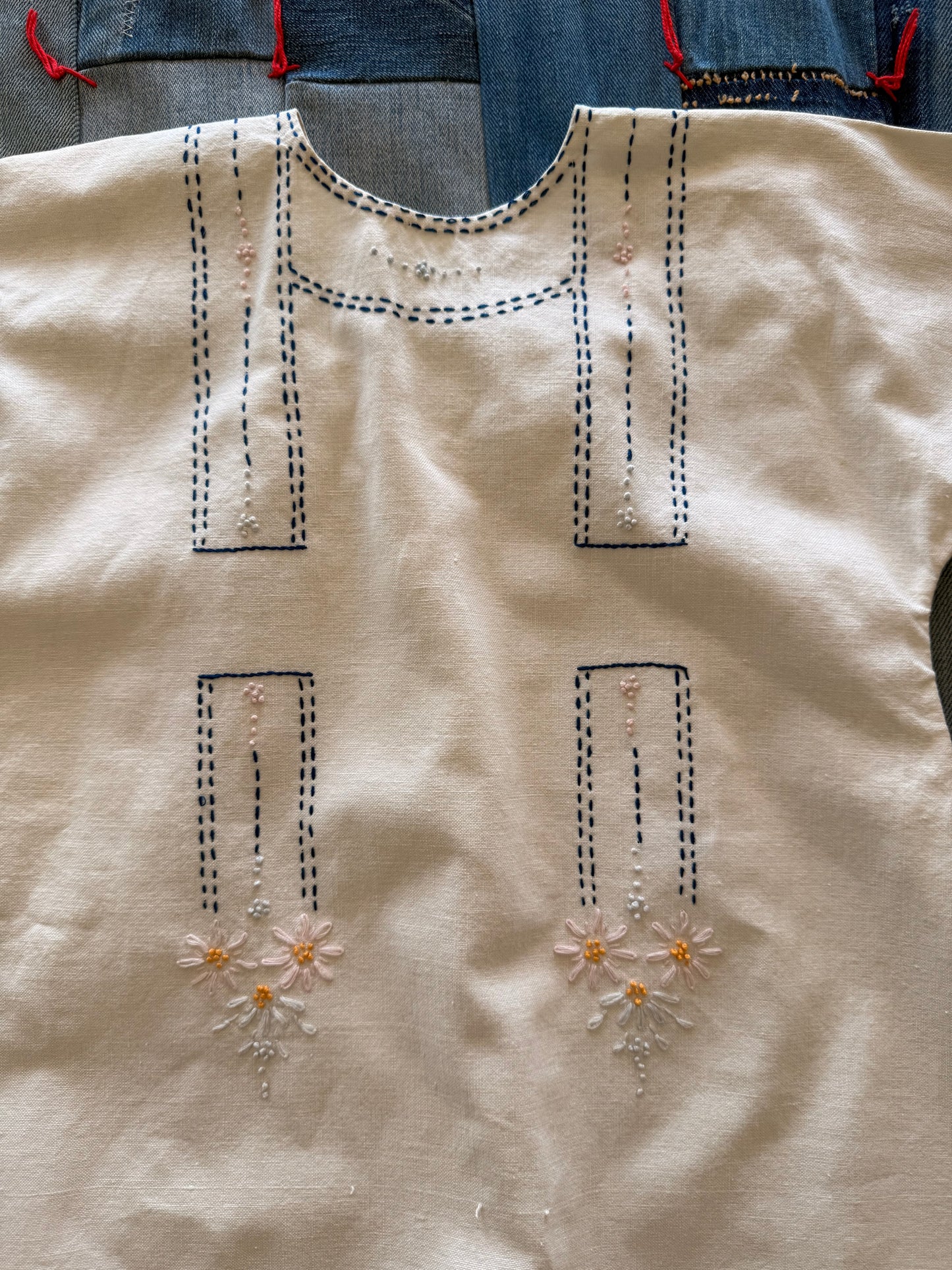 1920s embroidered daisy boxy romper