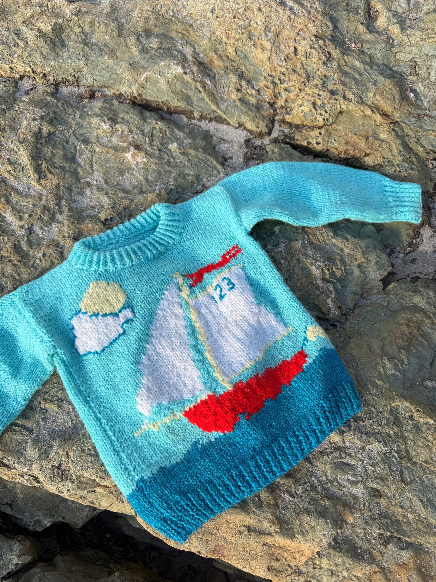 1960s hand knit sailboat sweater