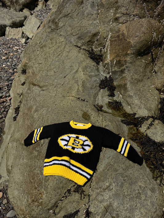 1970s boston bruins hand knit sweater