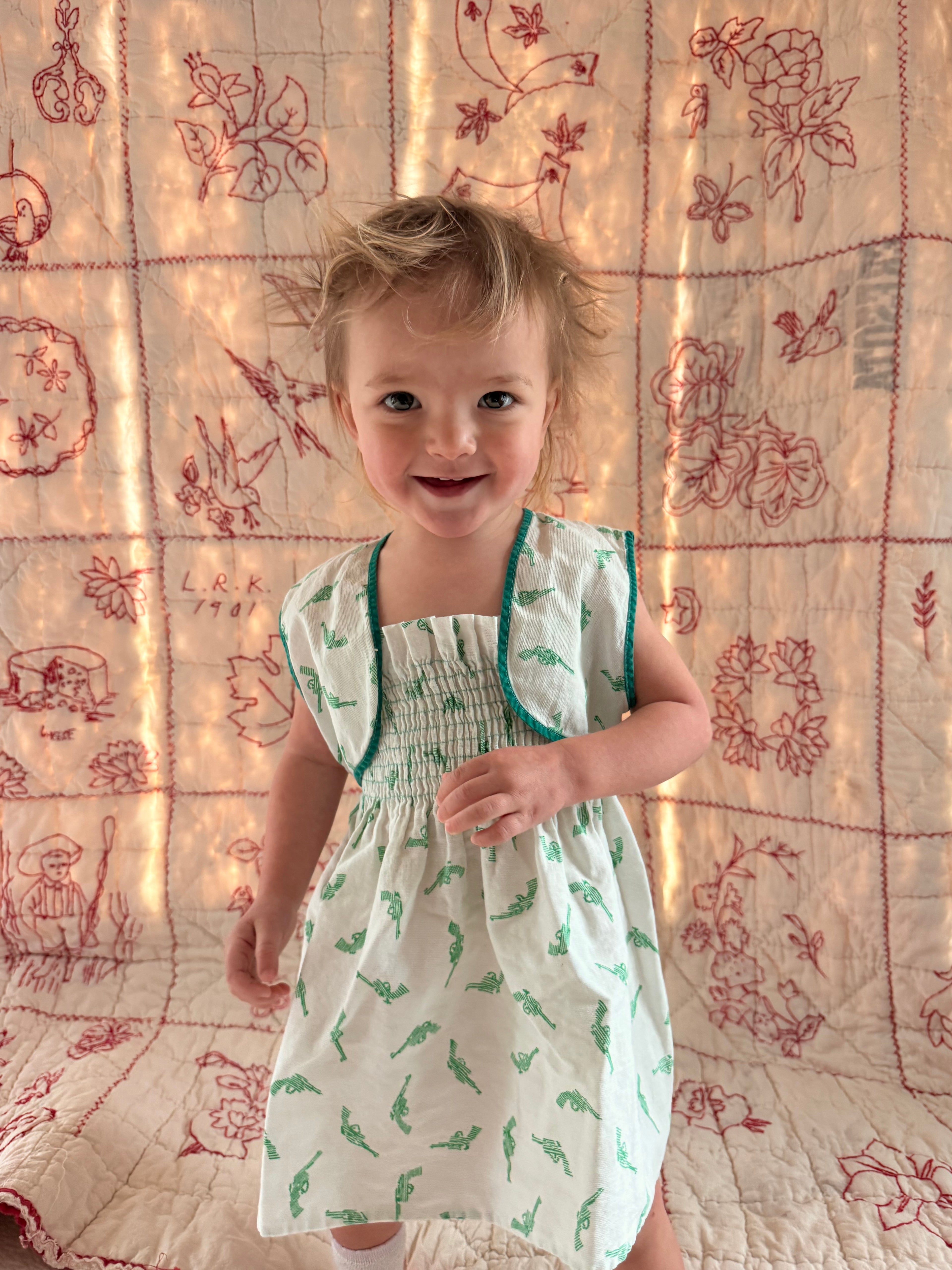 1950s green revolver print smocked set