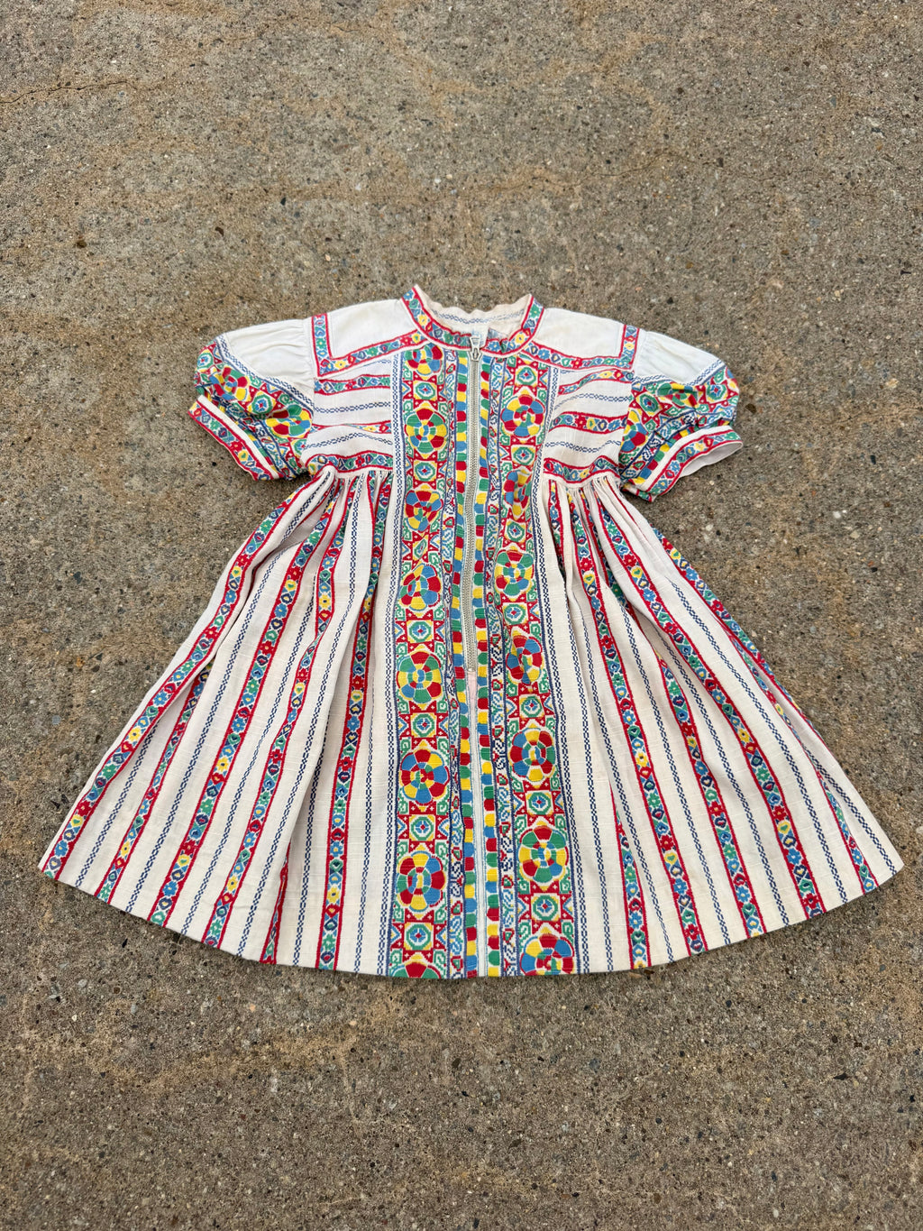 1930s geometric floral zip dress