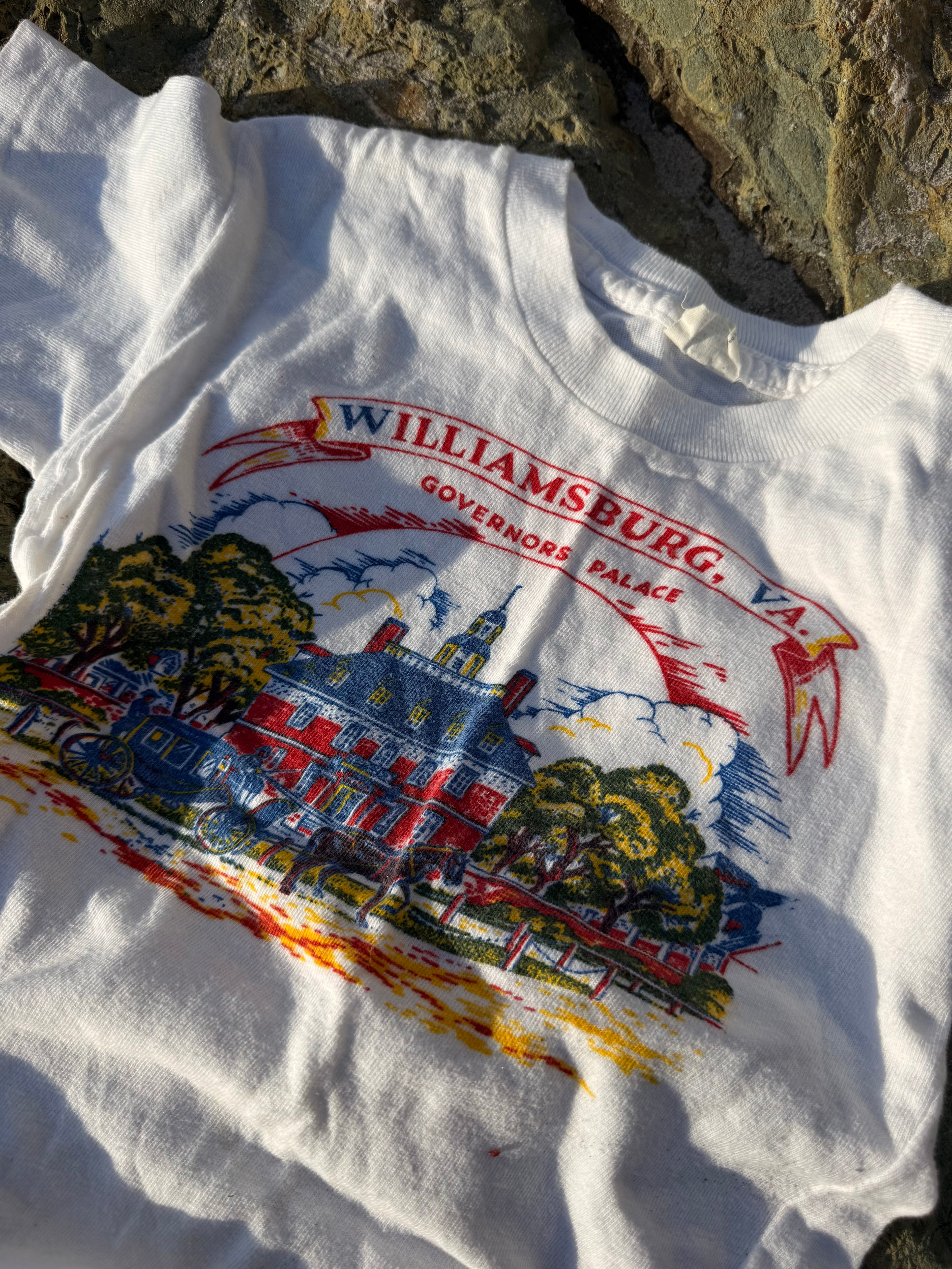 1960s williamsburg virginia souvenir tee