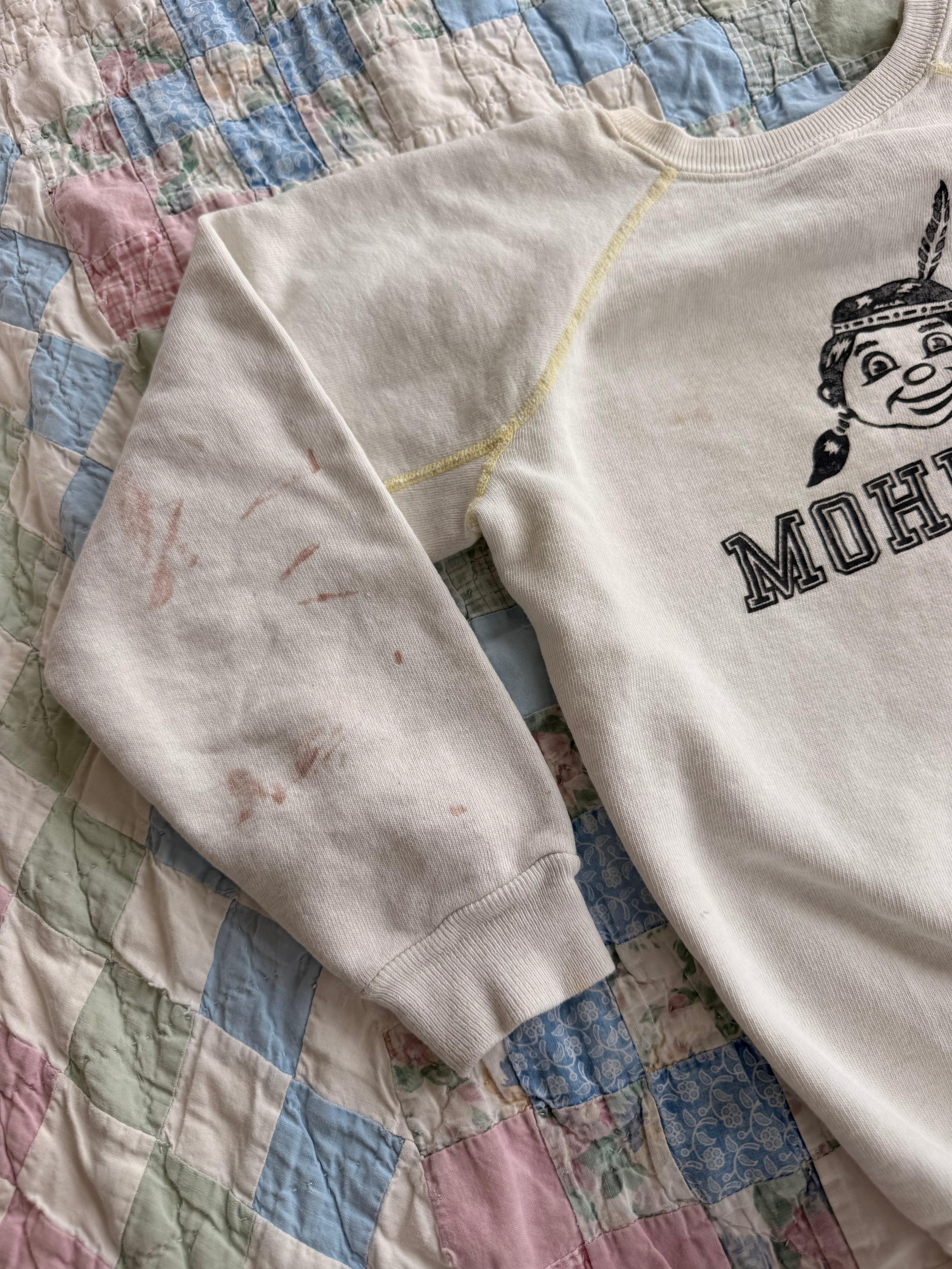 1970s mohegan sweatshirt