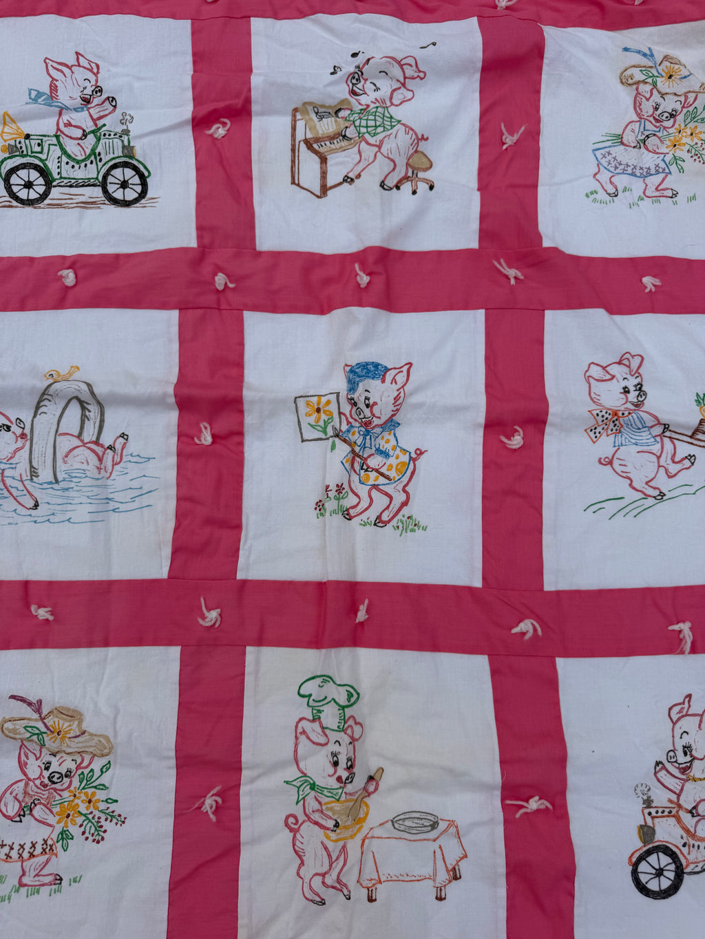 1970s little pigs crib quilt