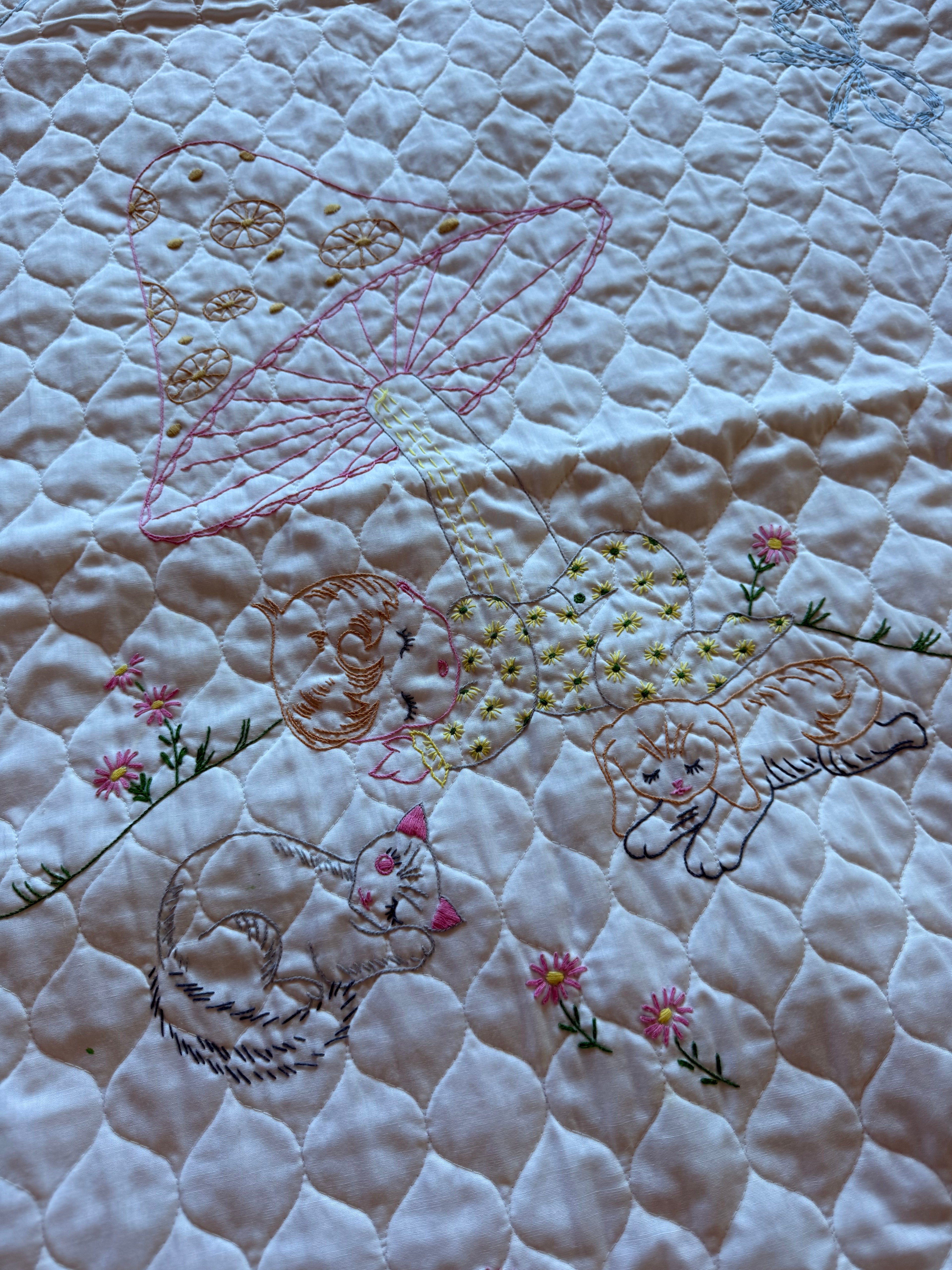1970s embroidered mushroom baby quilt, white