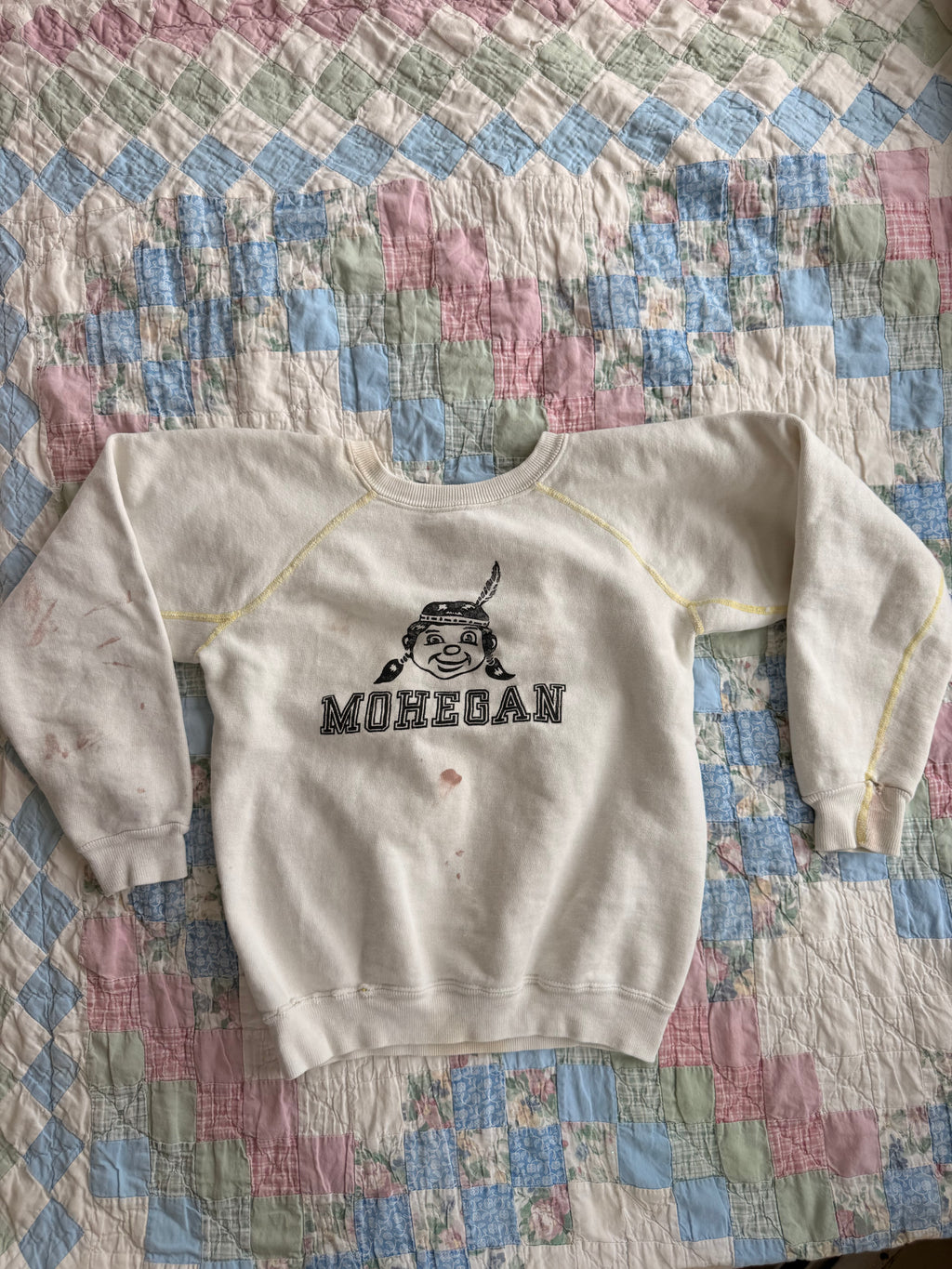 1970s mohegan sweatshirt