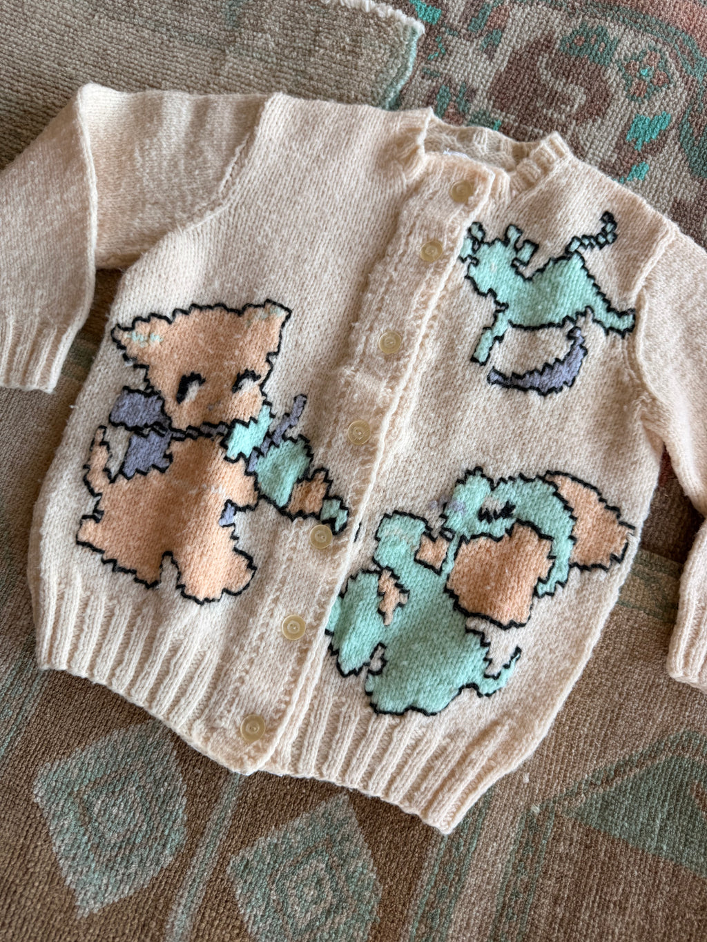 1950s cat & the fiddle hand knit wool cardigan