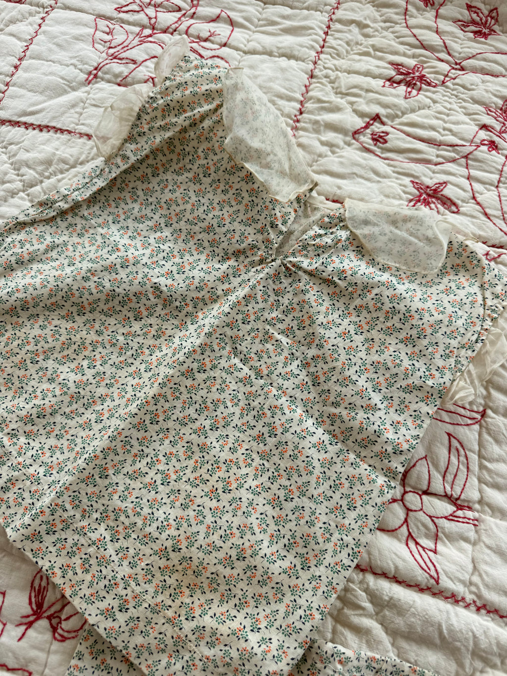 1930s green floral set