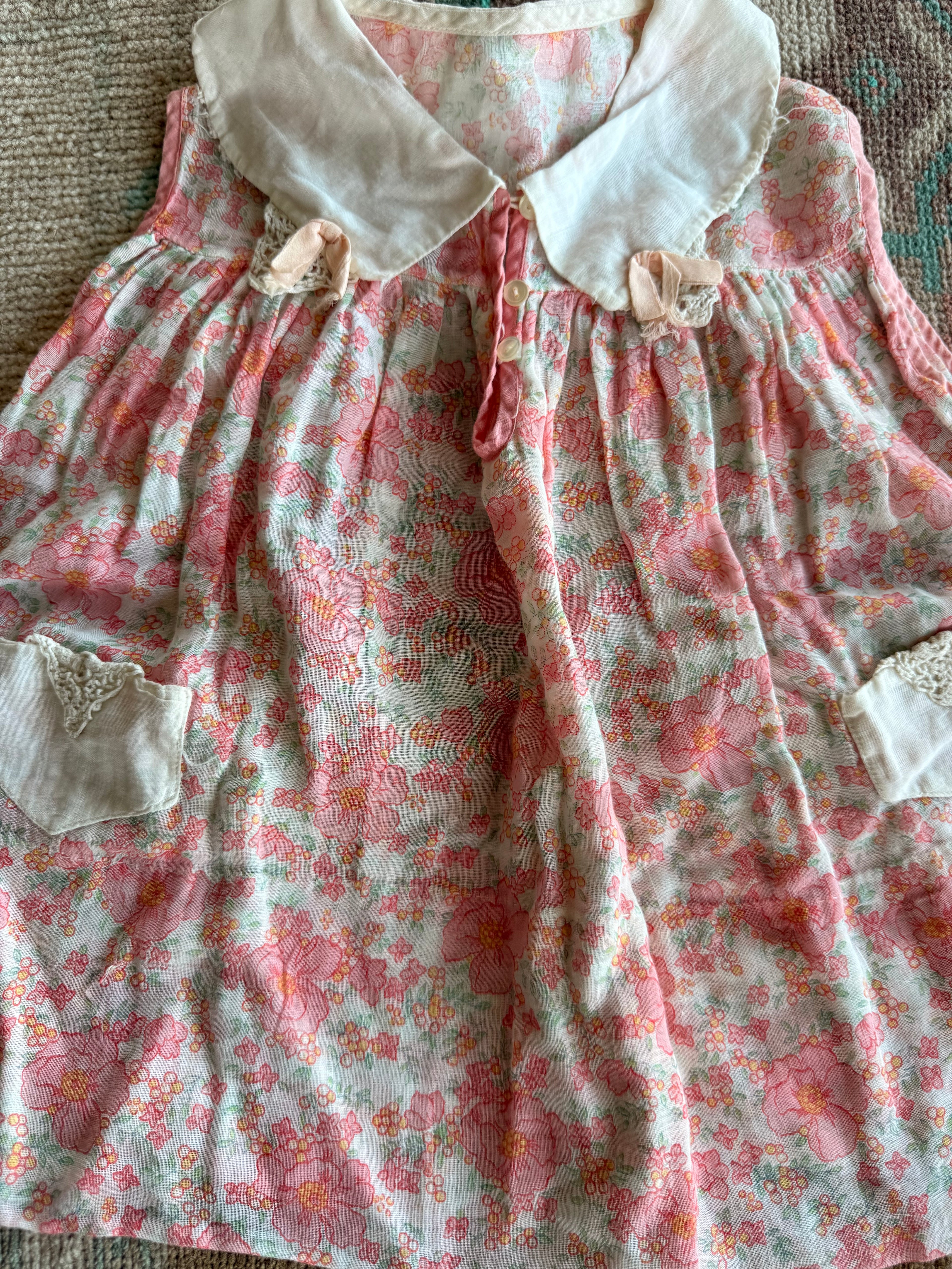 1940s pink petals dress