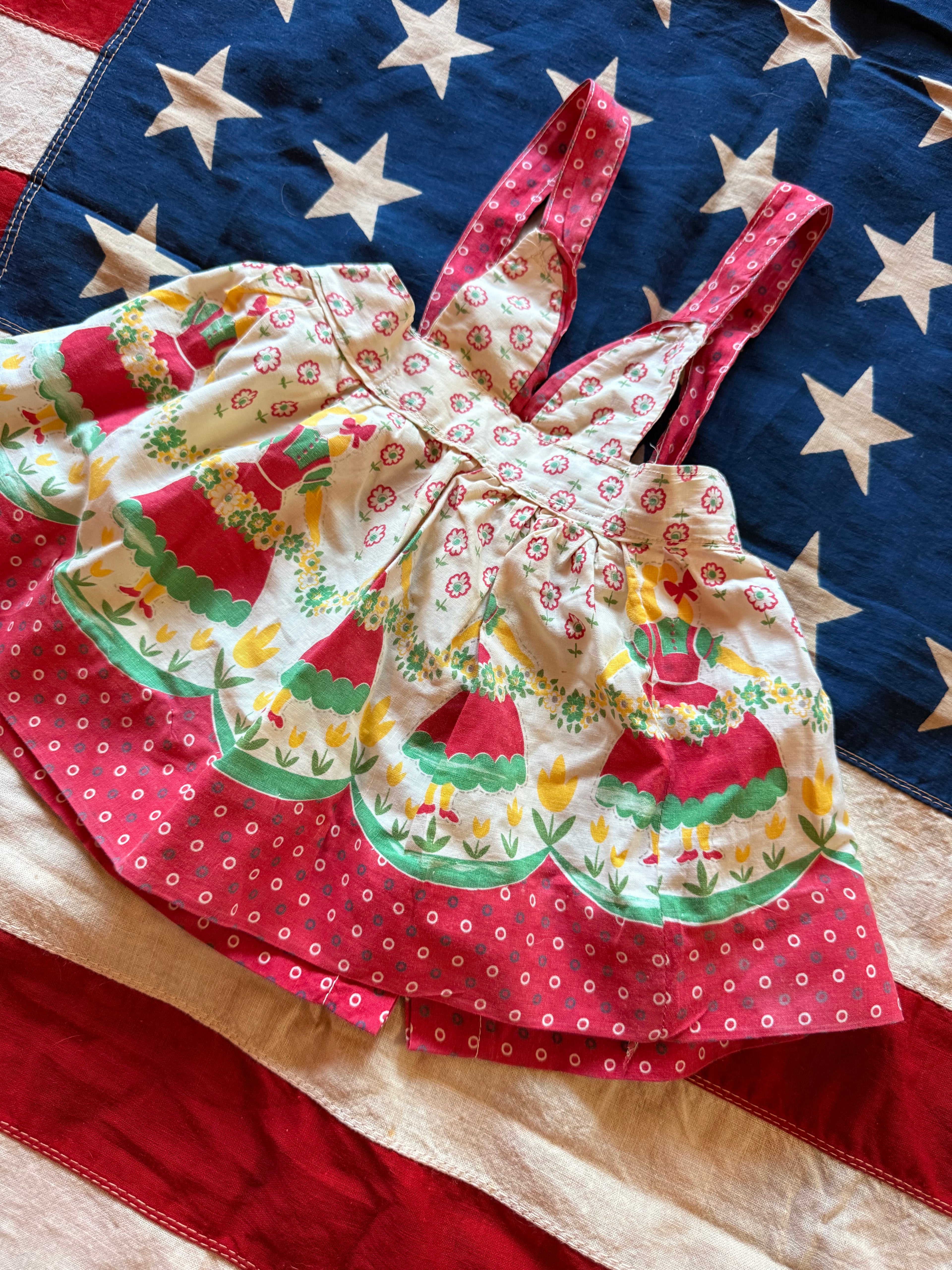 1950s dutch girl apron dress