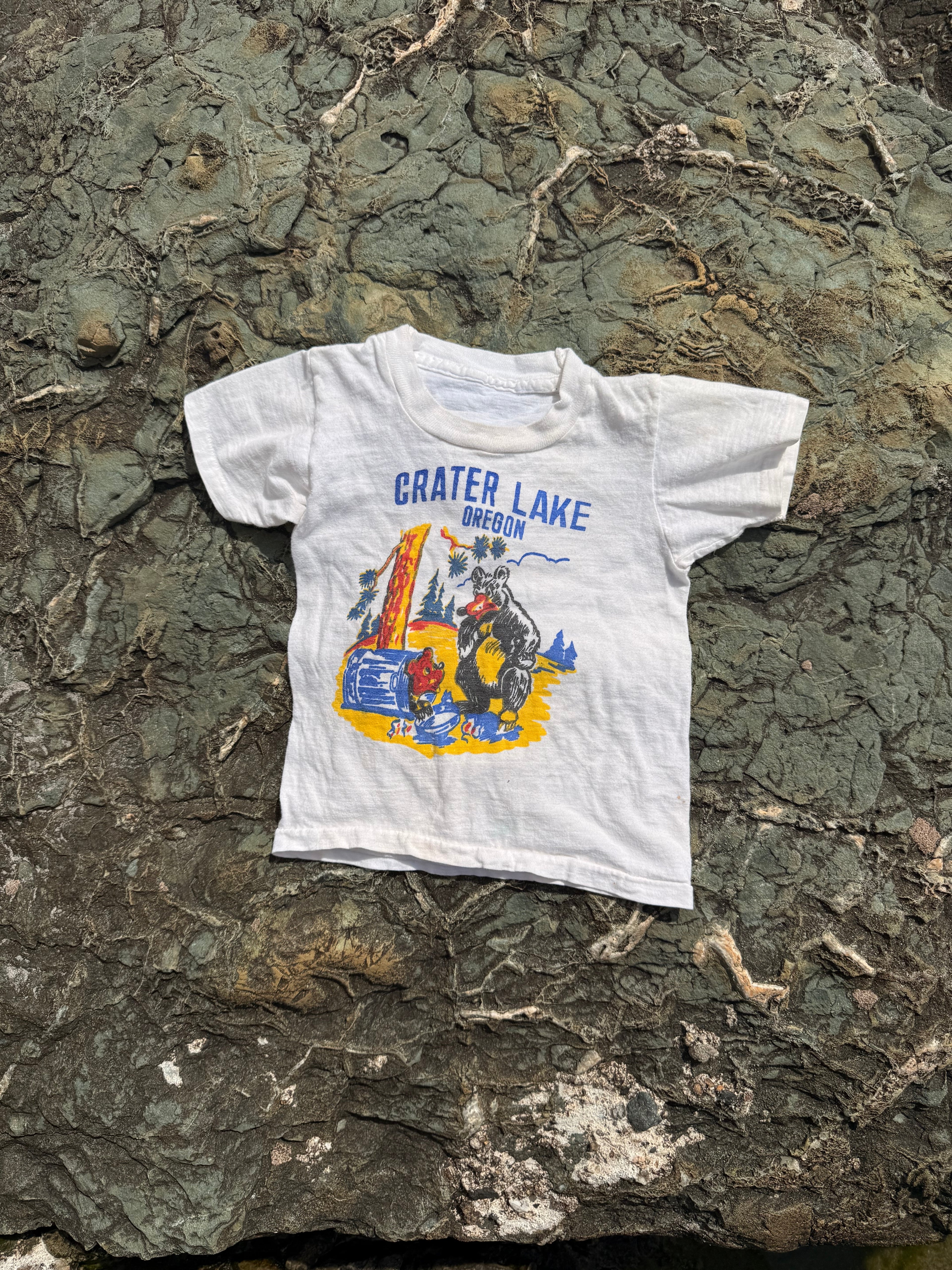 1960s crater lake souvenir tee