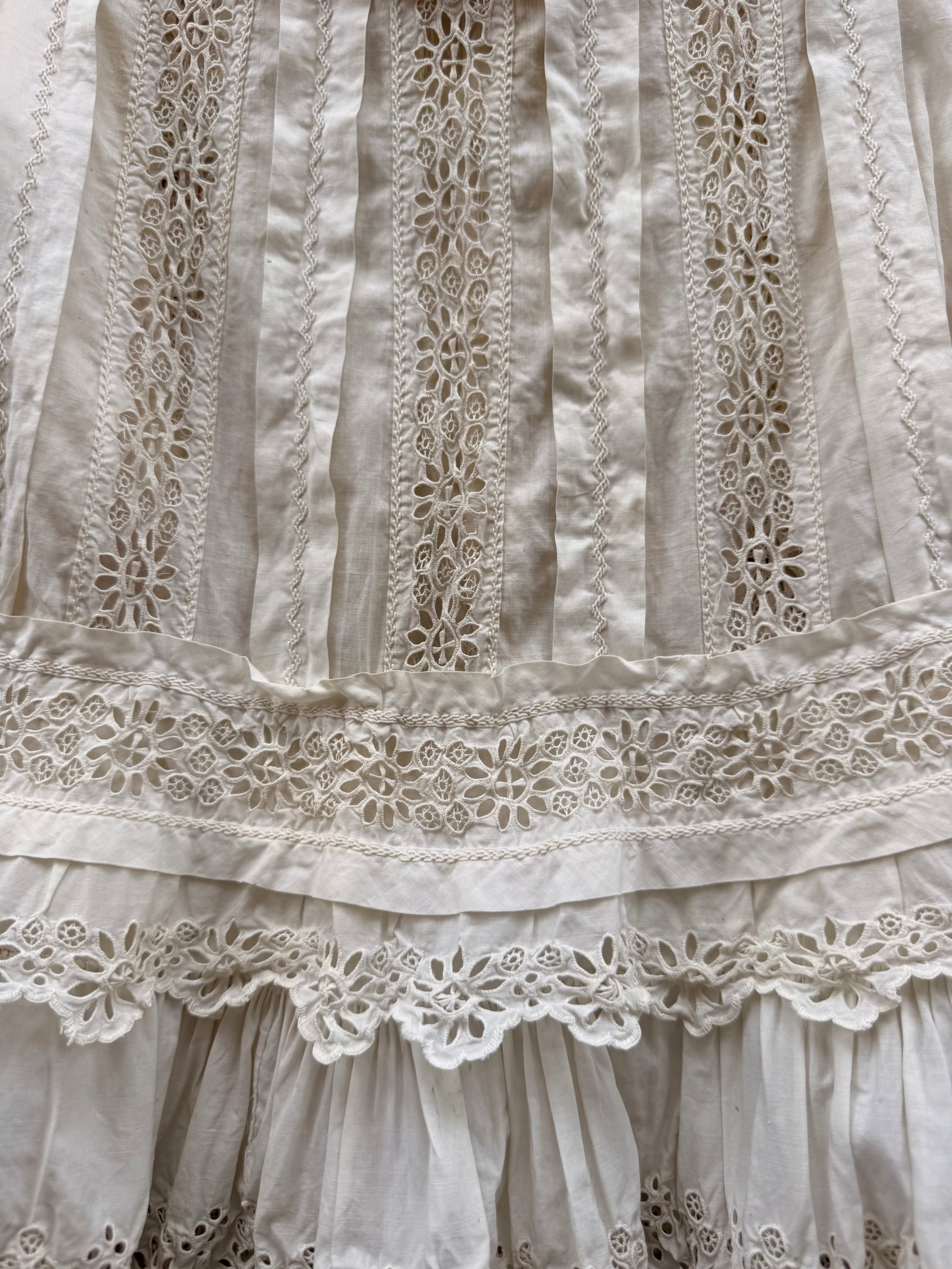 1900s eyelet lace dress