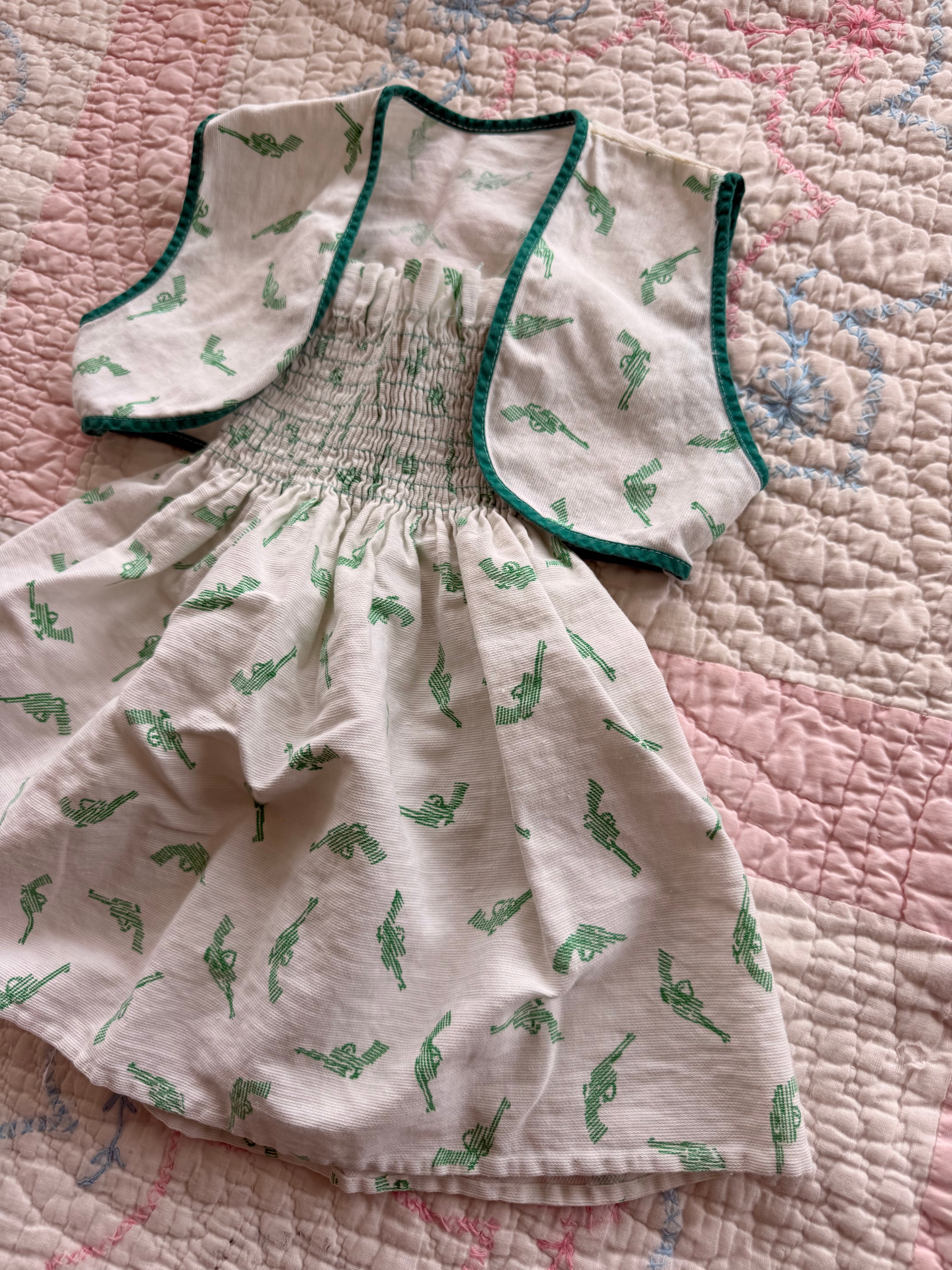 1950s green revolver print smocked set