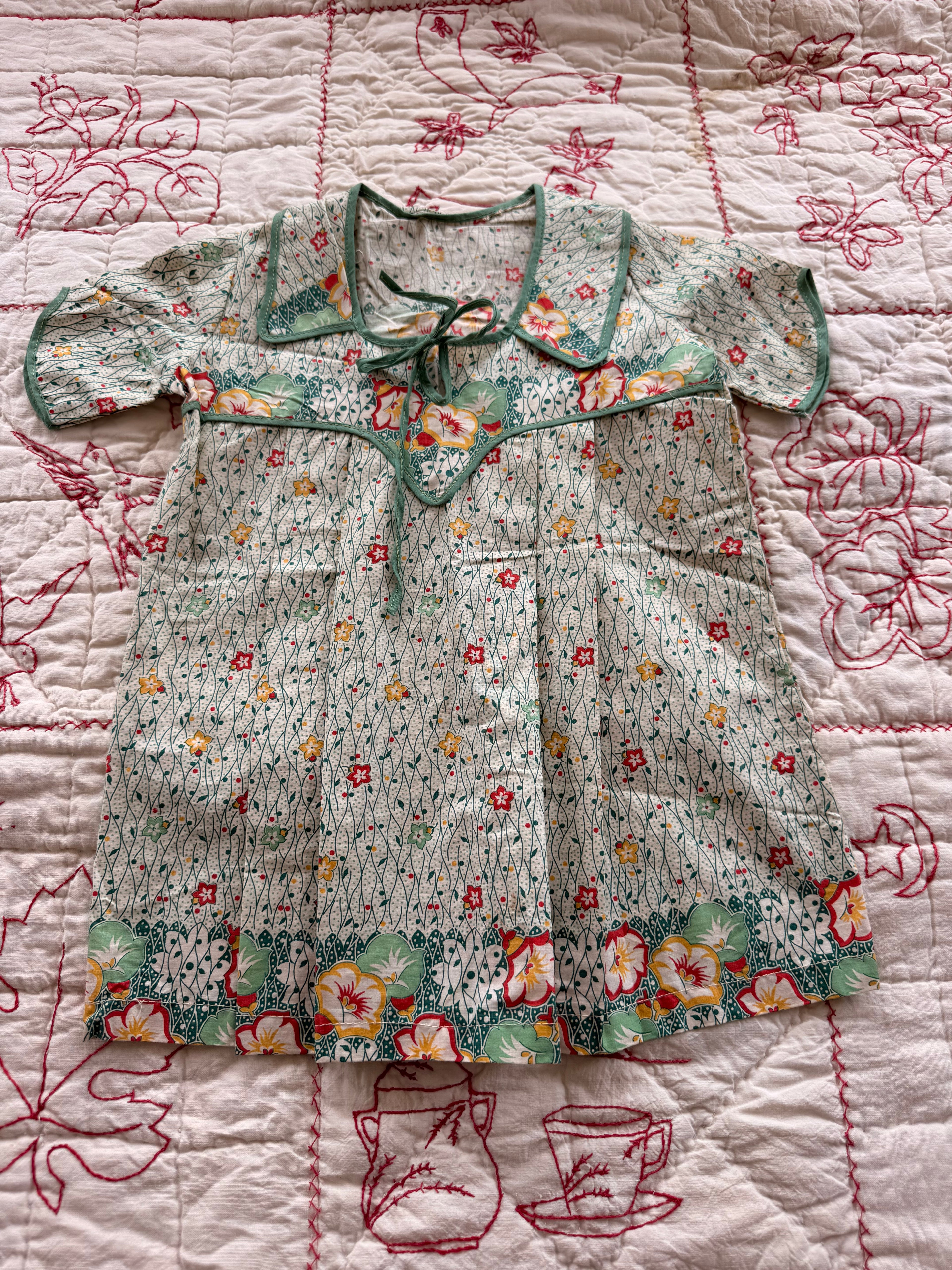 1930s green floral printed dress