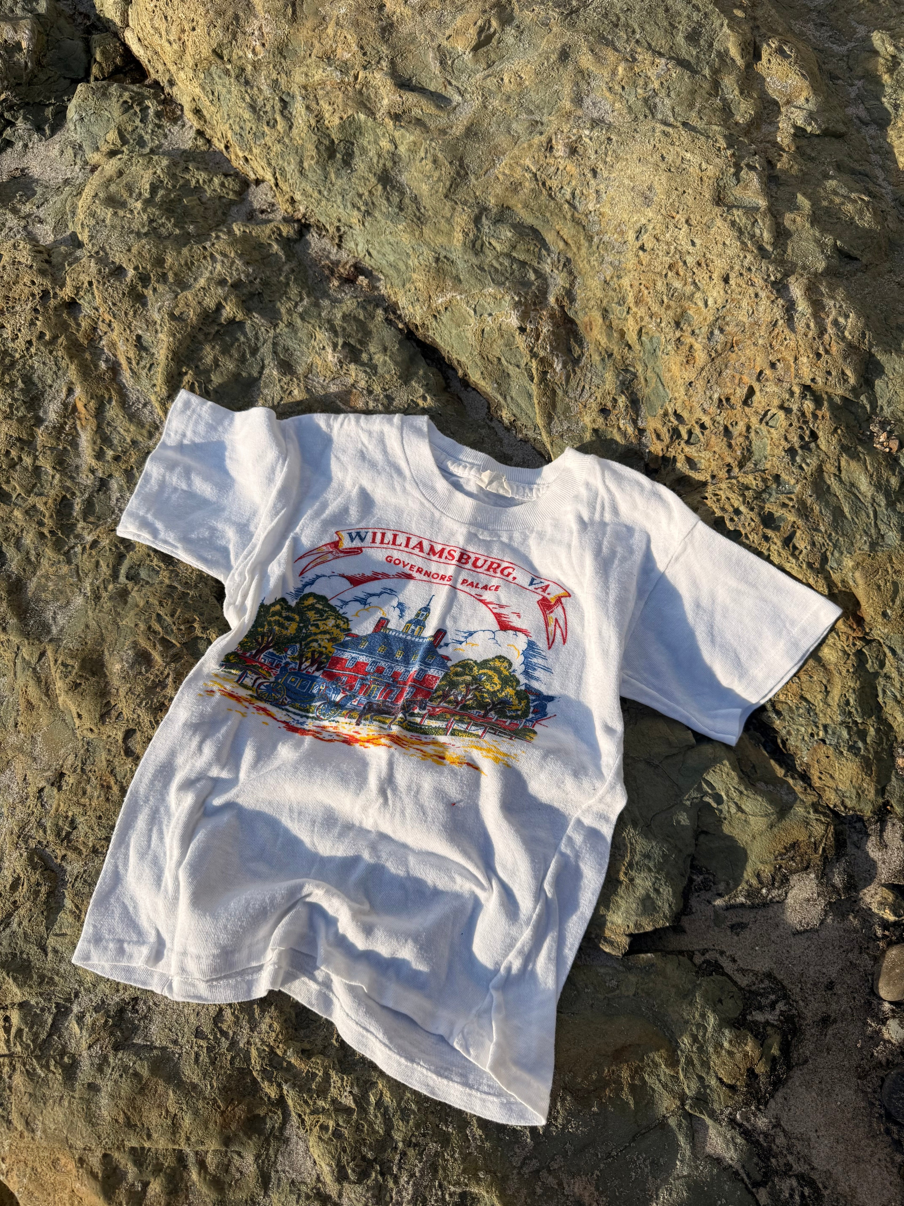 1960s williamsburg virginia souvenir tee