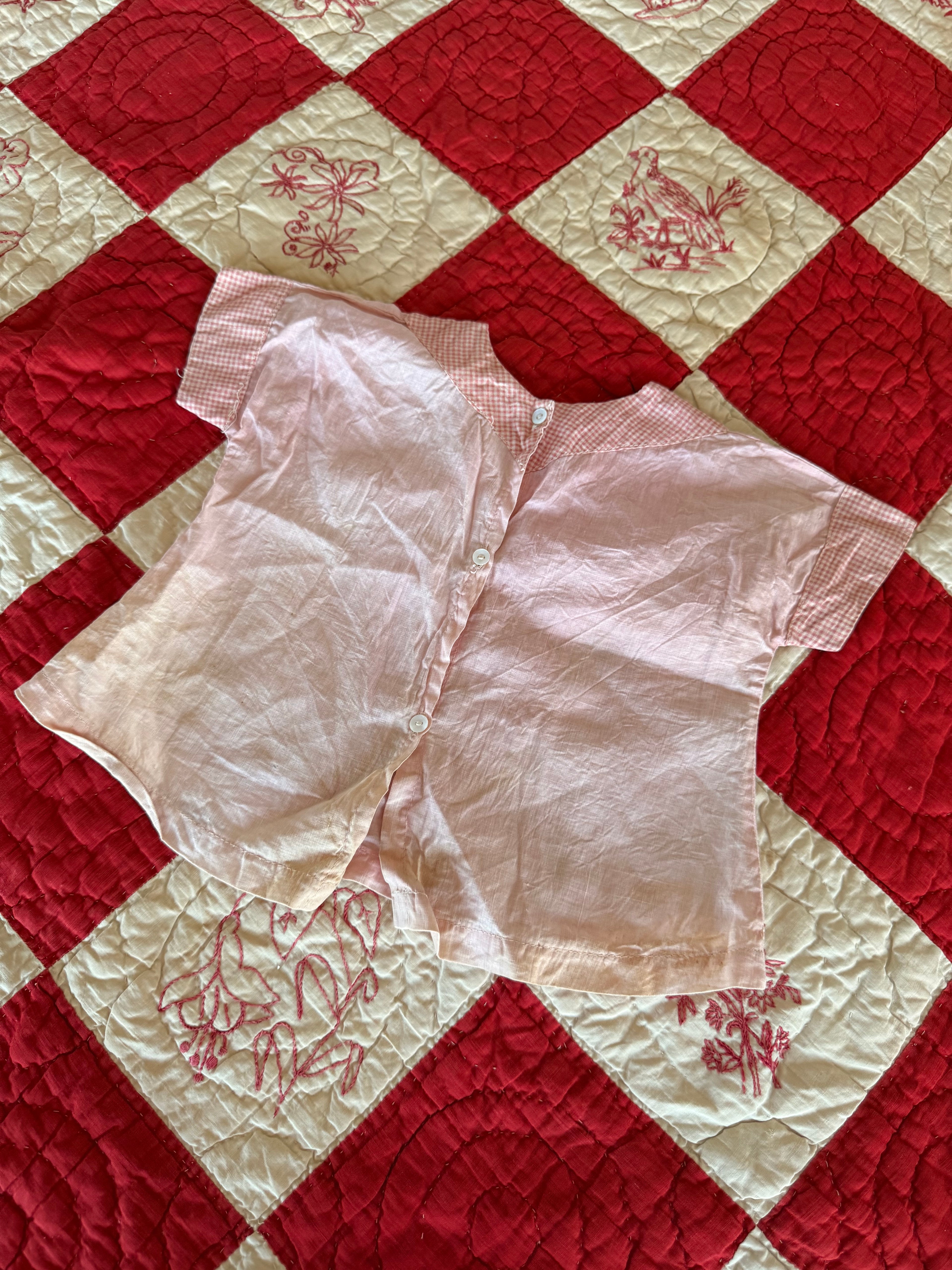 1930s pink blouse with embroidered flowers