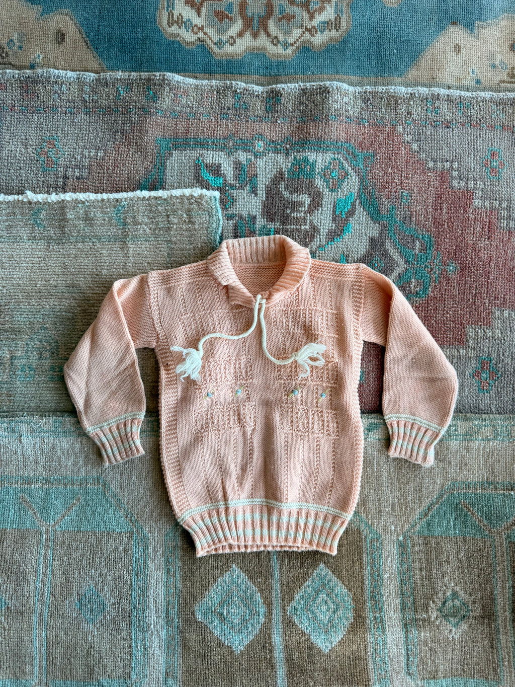 1930s pink wool hand knit sweater
