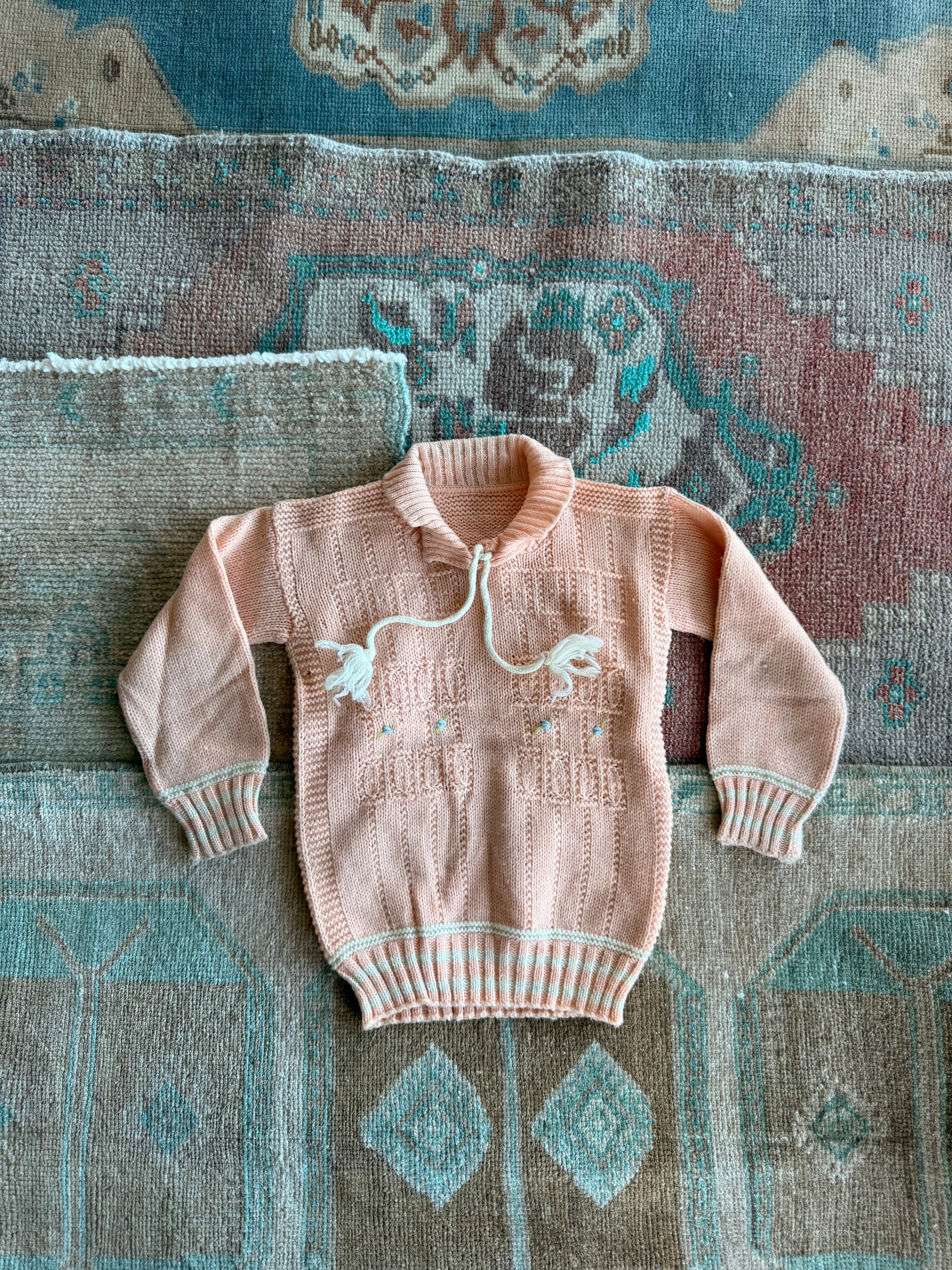 1930s pink wool hand knit sweater