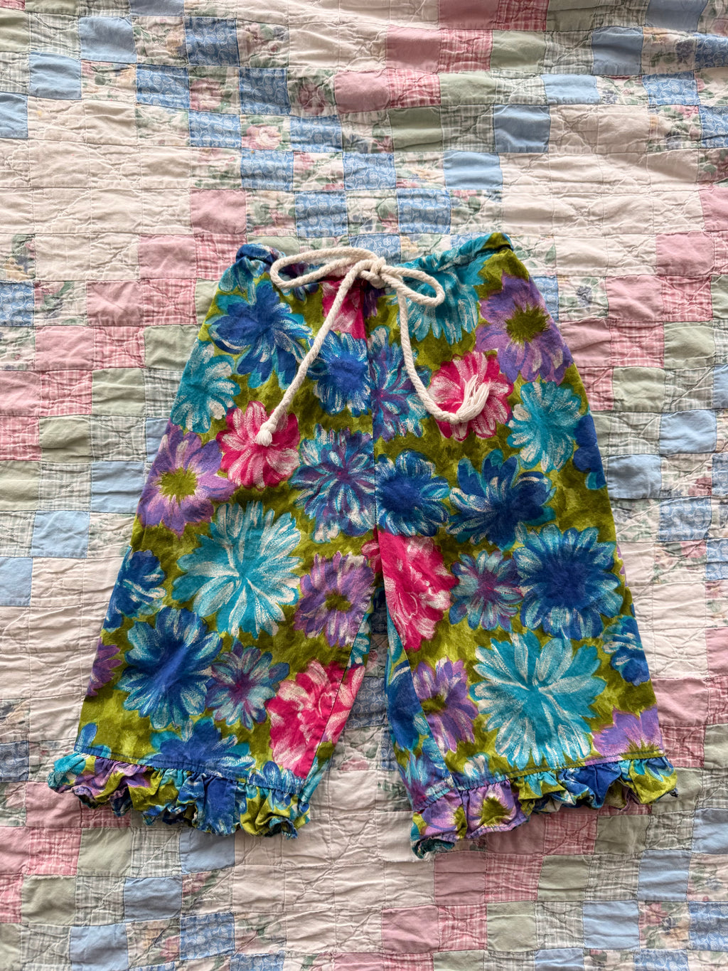 1960s tropical floral pants