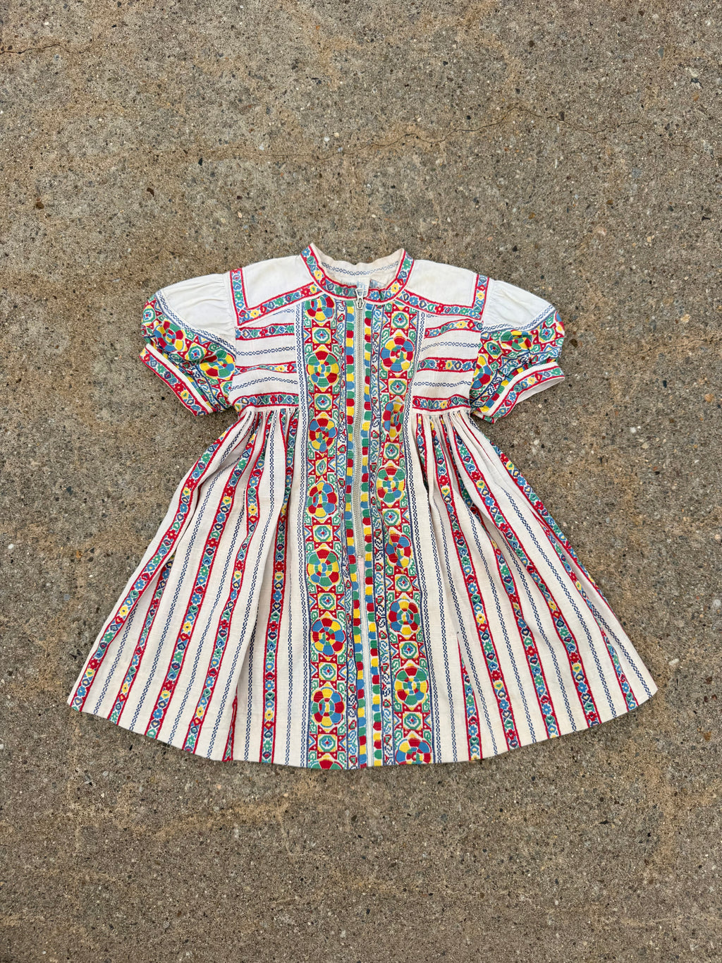 1930s geometric floral zip dress