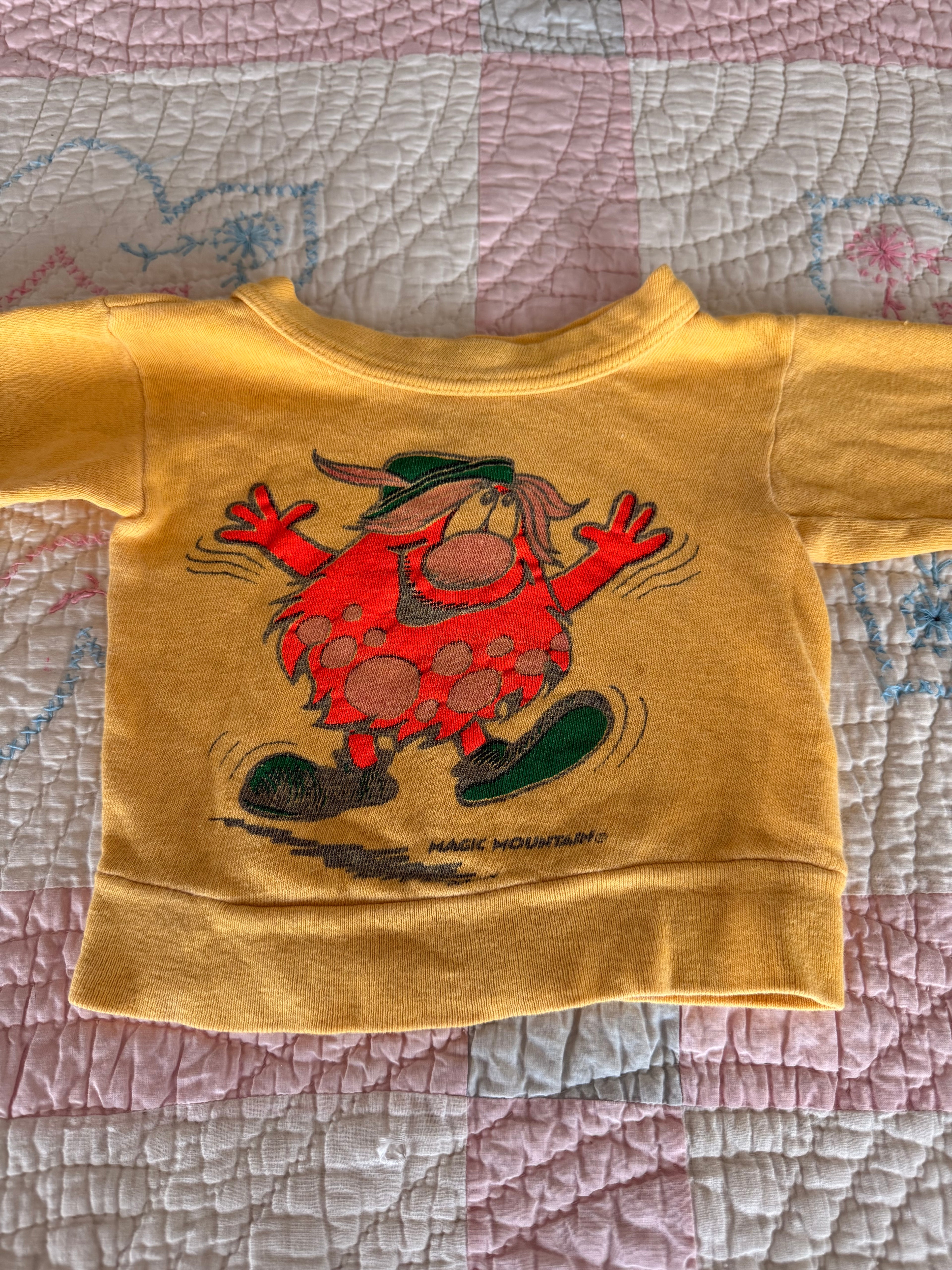 1970s magic mountain amusement park souvenir sweatshirt, bloop the troll