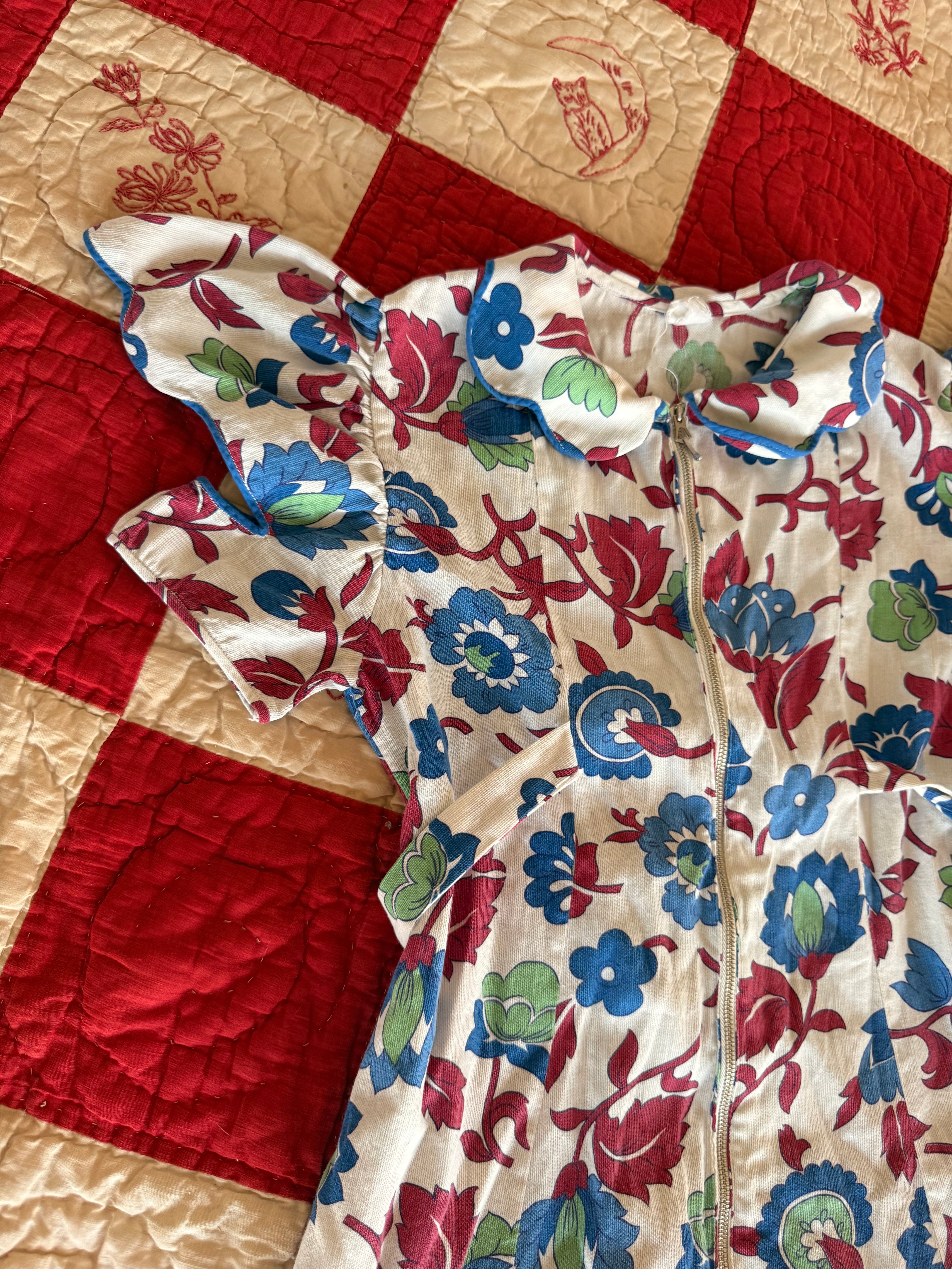 1940s deep florals dress