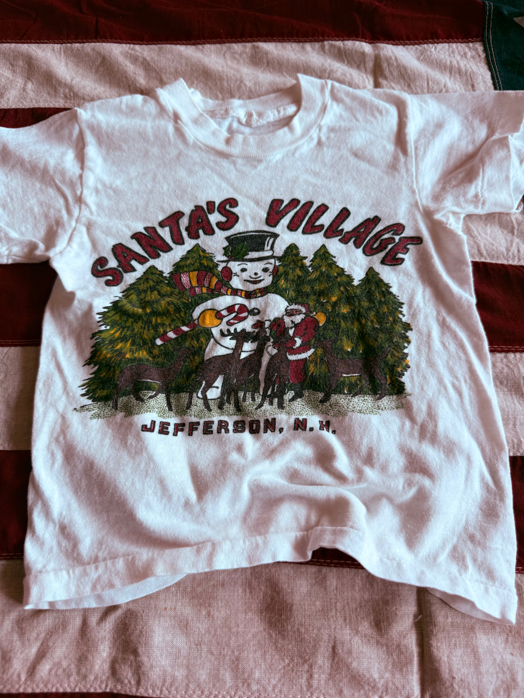1960s santas village, jefferson, new hampshire souvenir tee