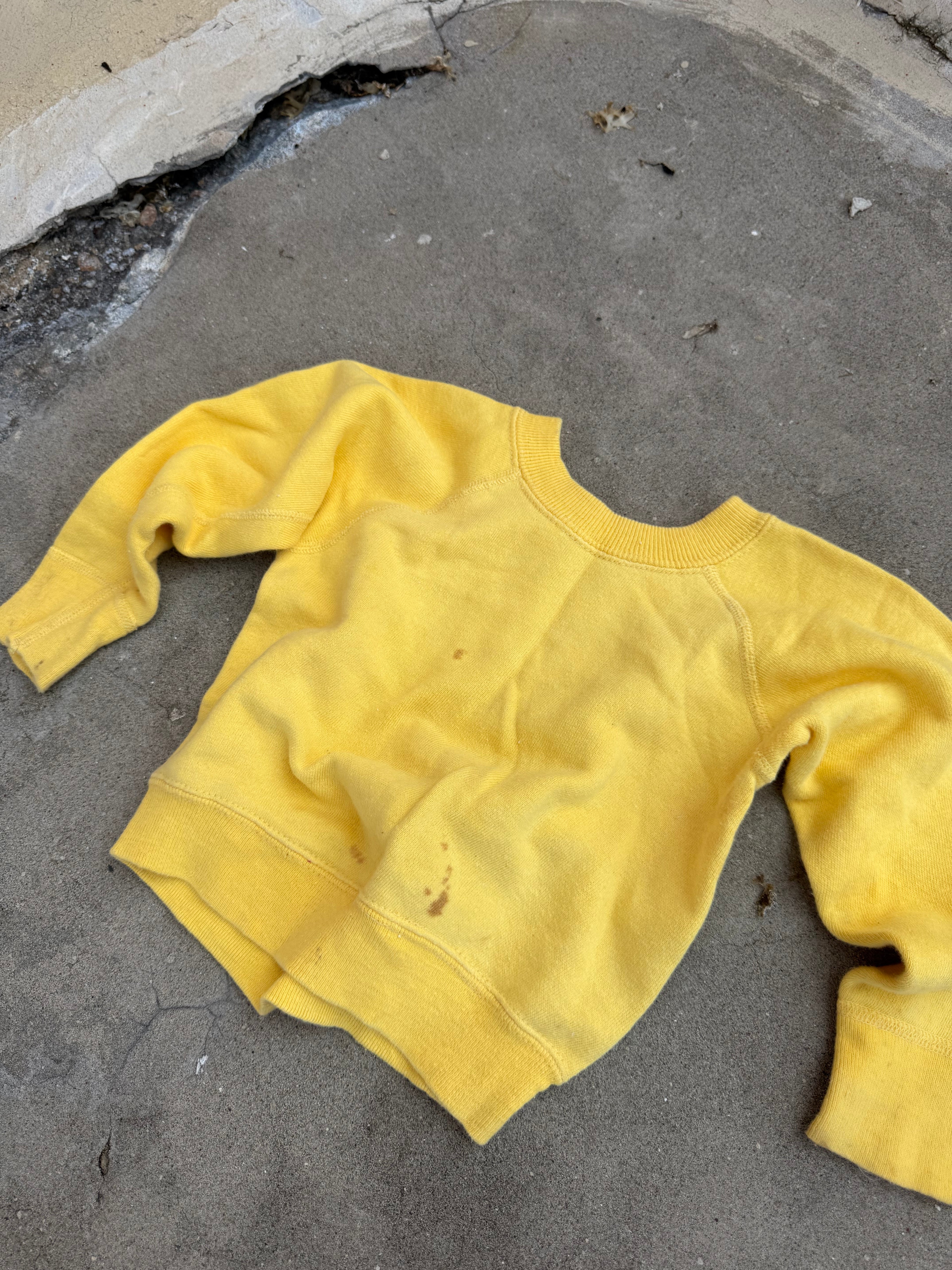 1970s sunny yellow sweatshirt