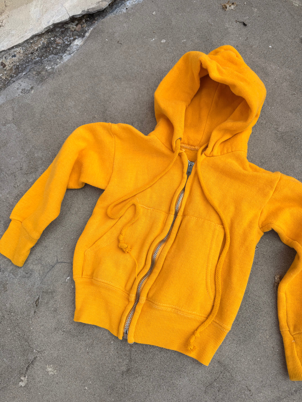 1980s golden yellow hoodie