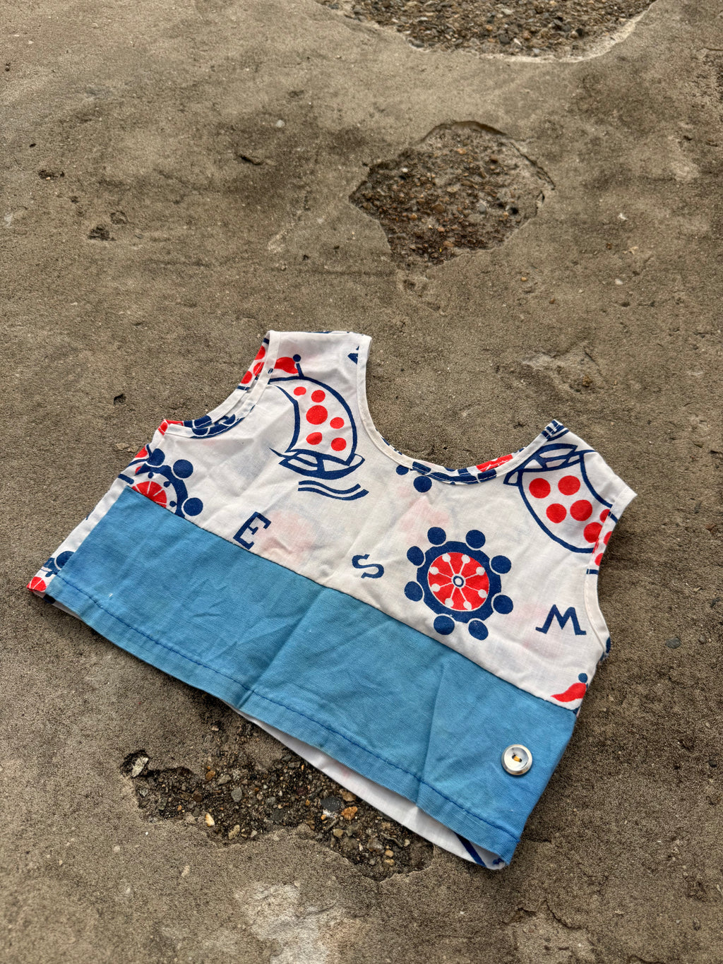 1960s sail away tiny top