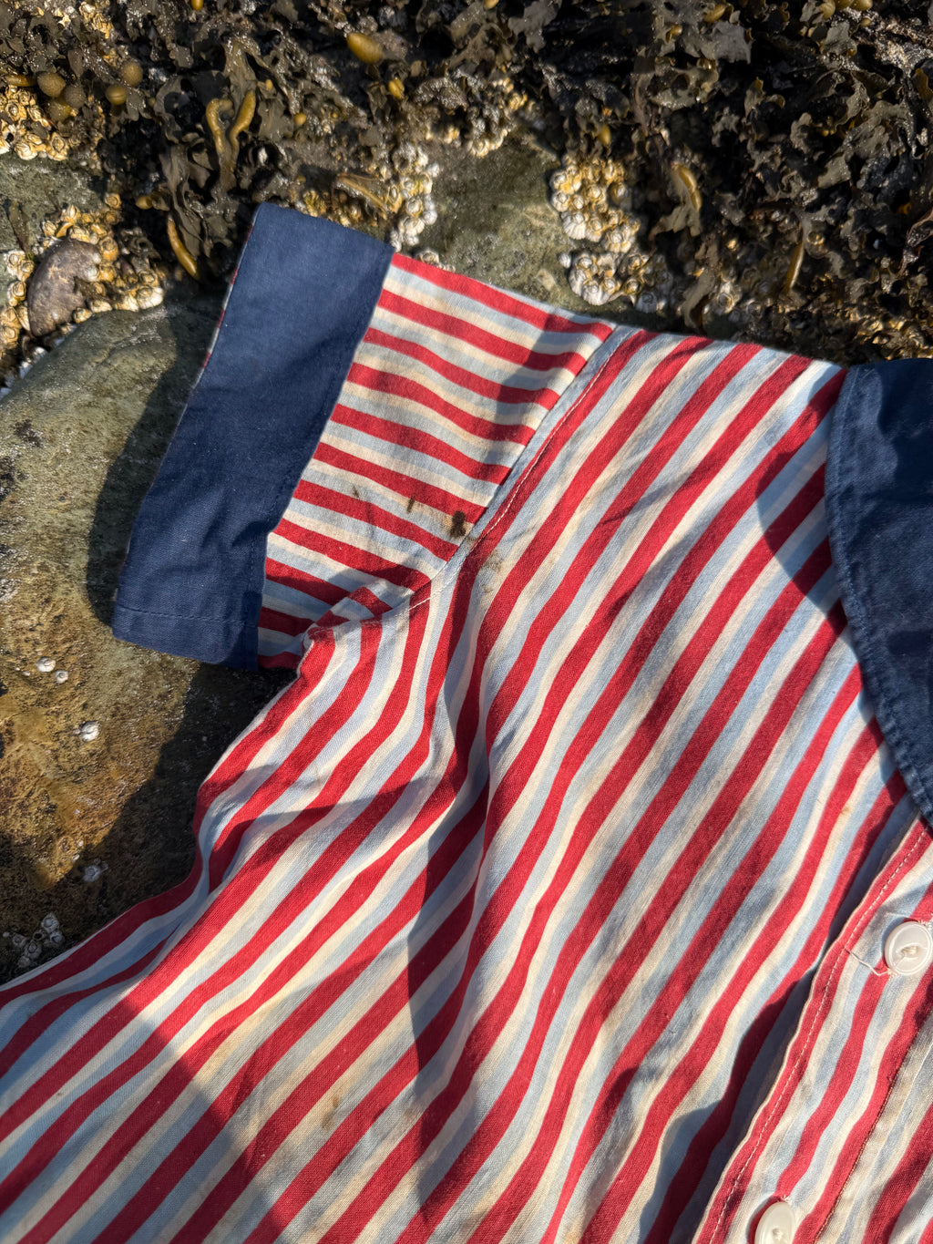 1940s red, white, & blue striped button-down