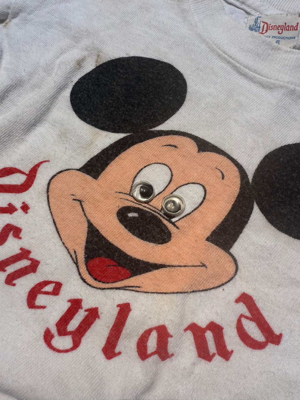 1960s mickey mouse wiggle eyes disneyland tee