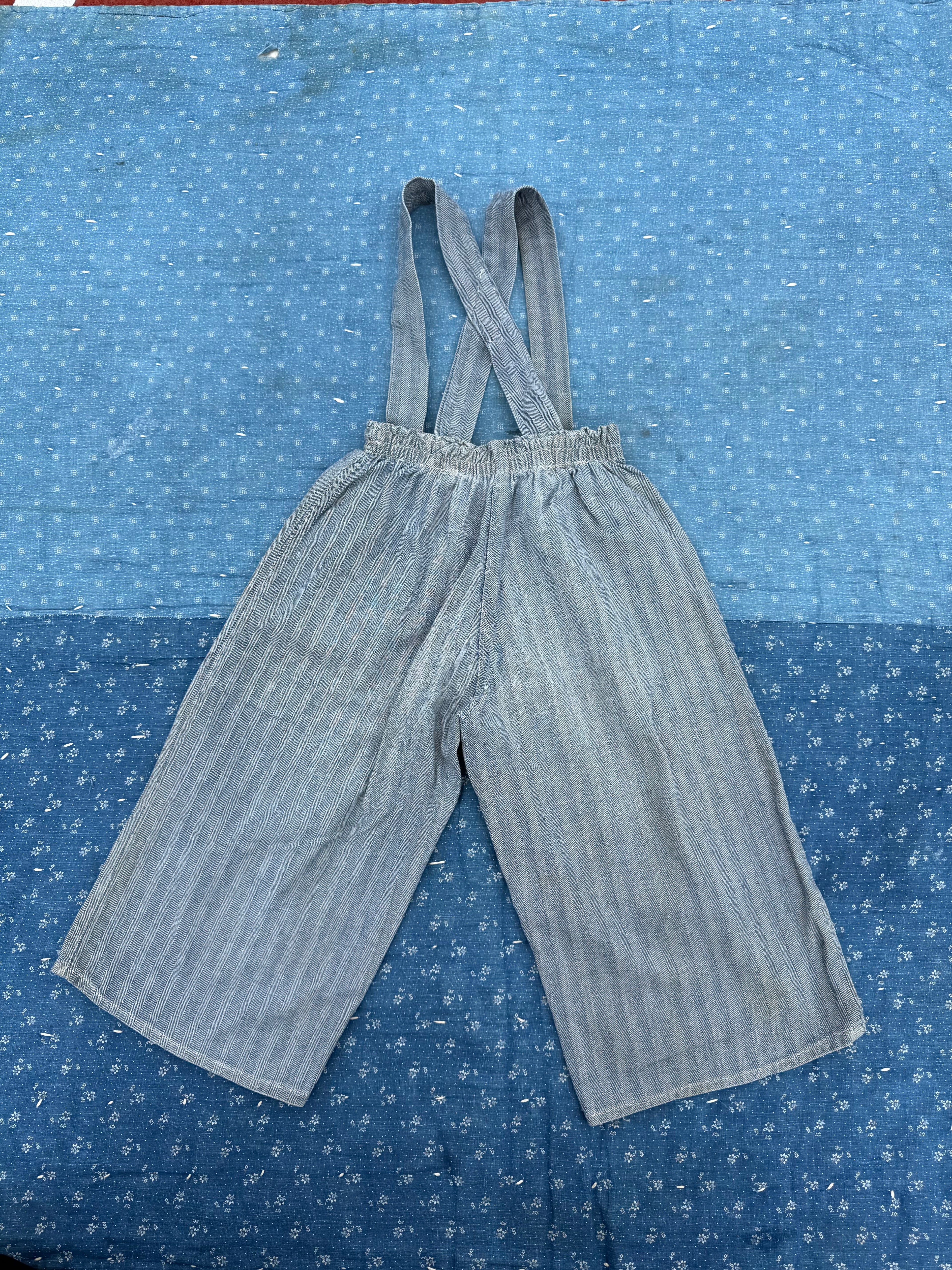 1940s chevron workwear overalls