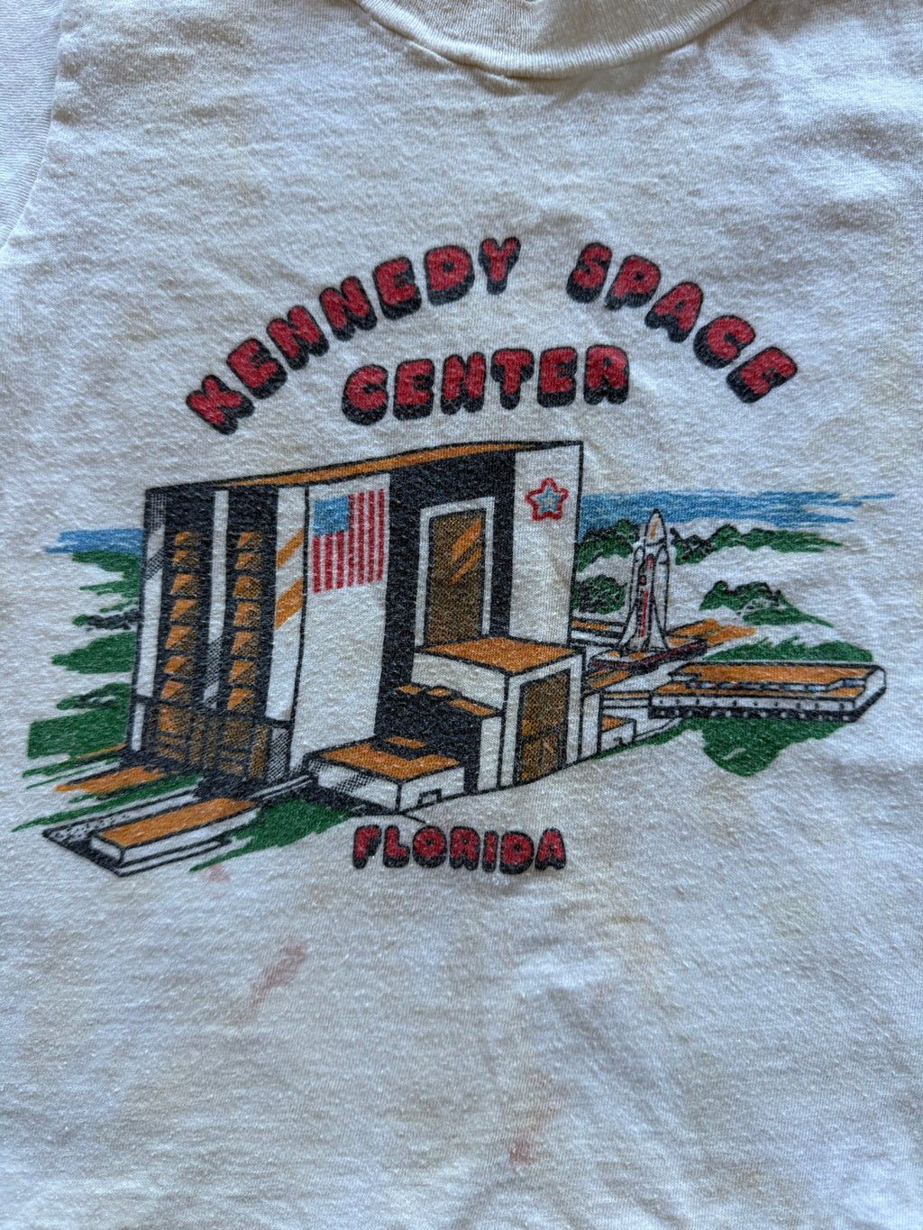 1970s kennedy space center tee