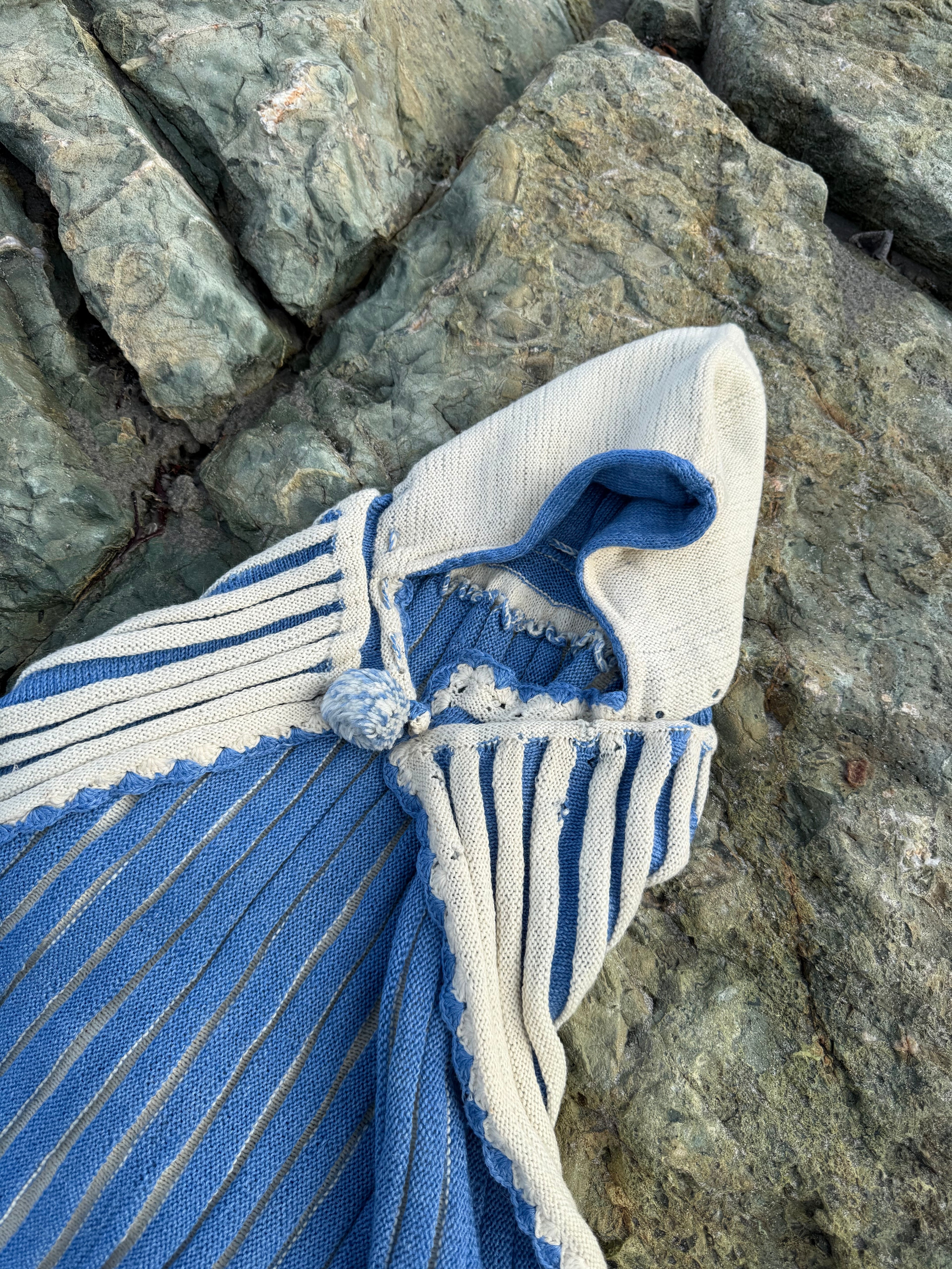 1950s pleated knit little blue riding hood