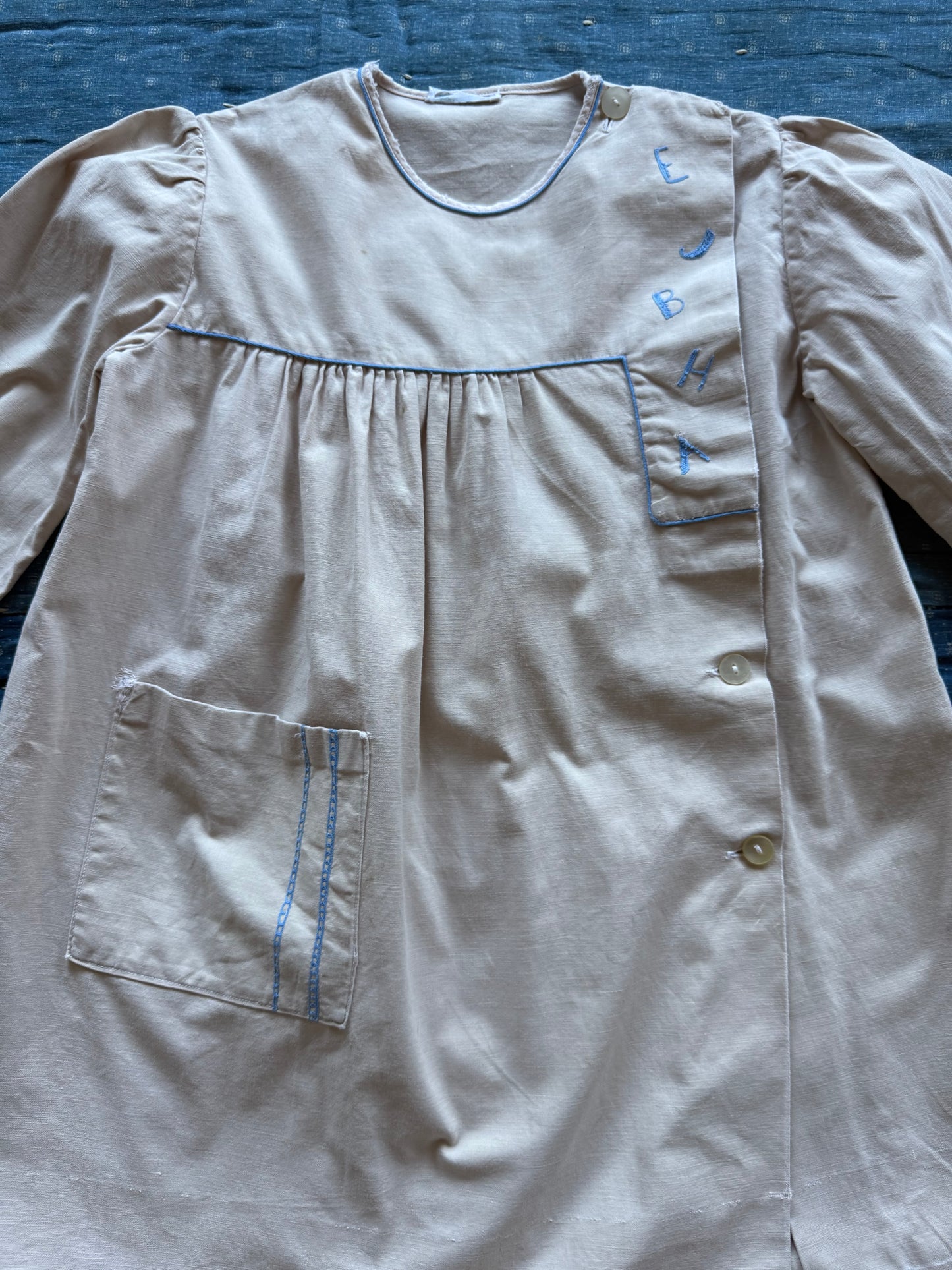 1940s french workwear dress