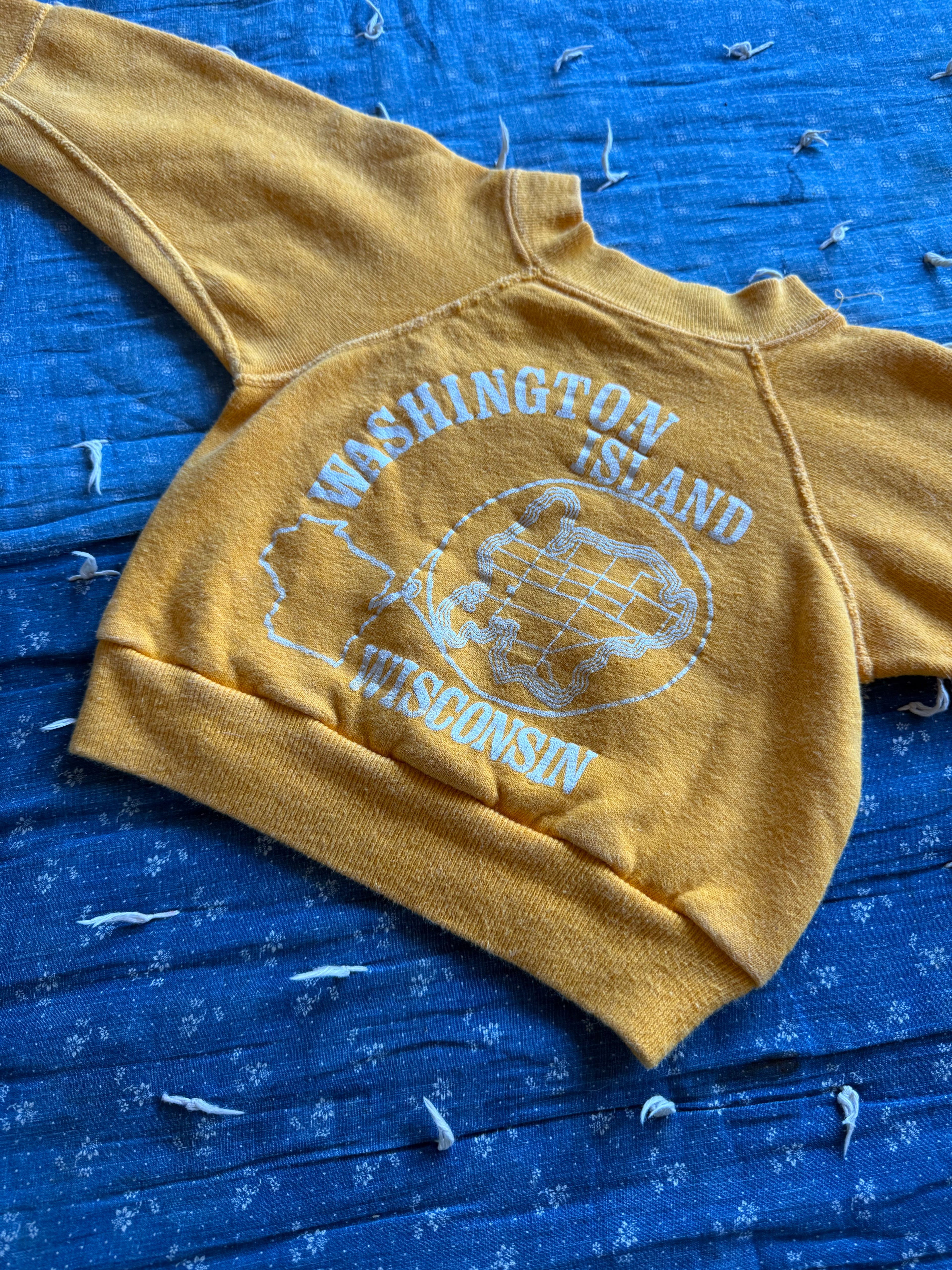 1960s washington island wisconsin souvenir sweatshirt