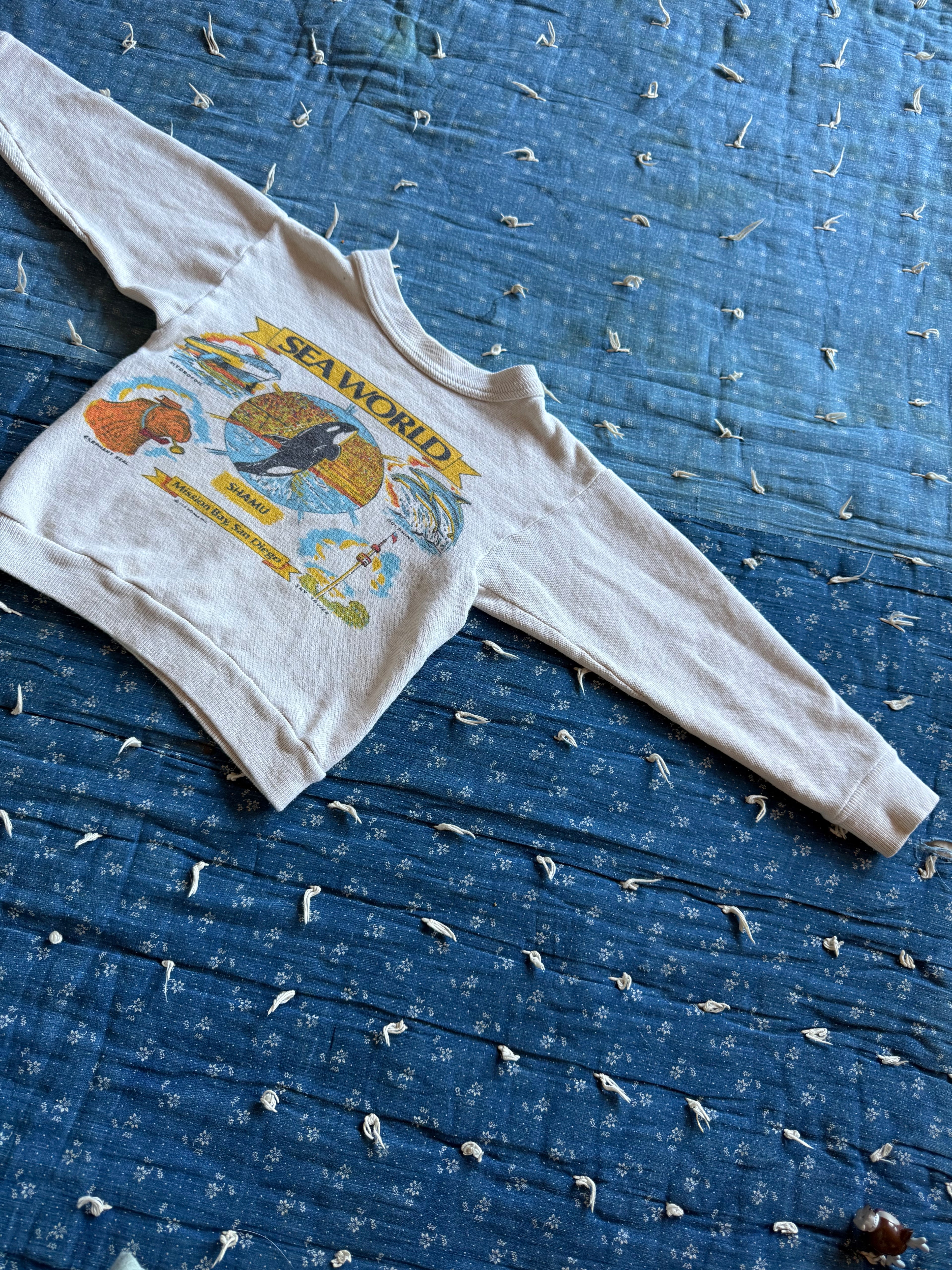 1970s sea world souvenir sweatshirt