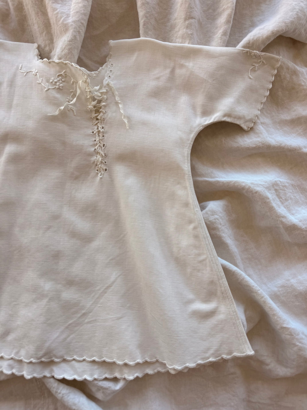 1900s asymmetrical laced dress