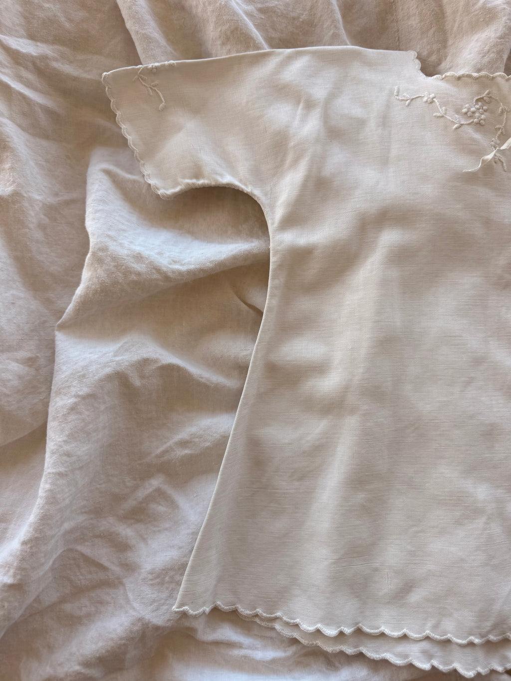 1900s asymmetrical laced dress