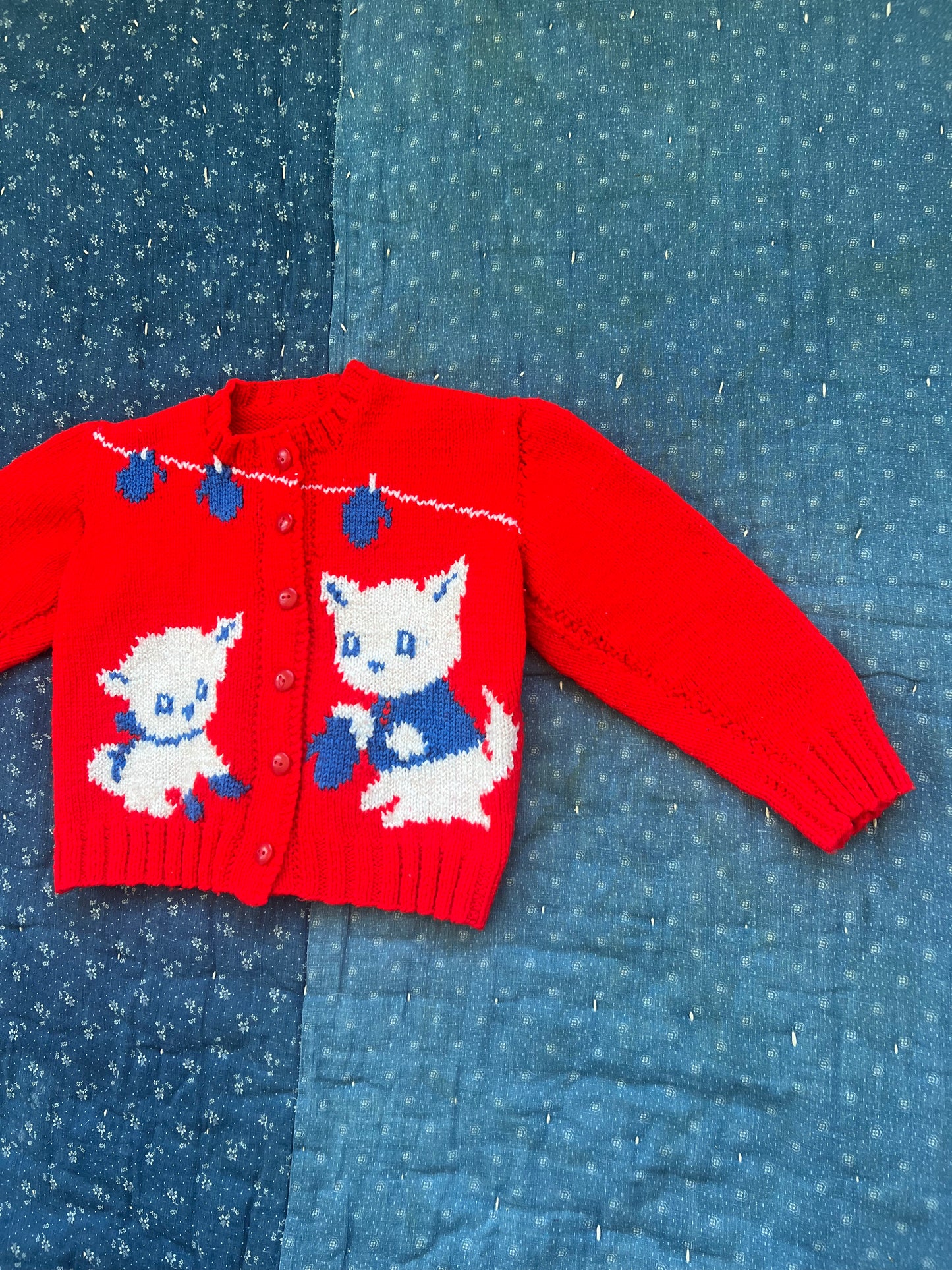 1970s kittens & mittens cardigan