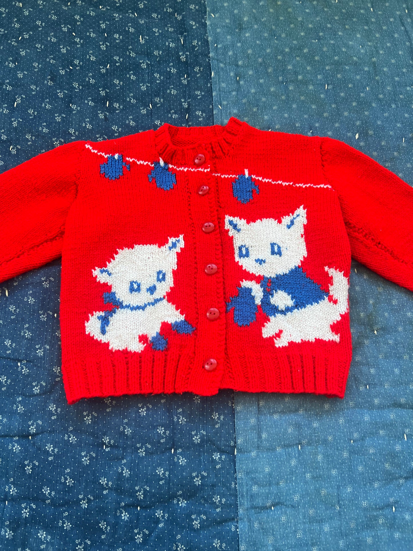 1970s kittens & mittens cardigan