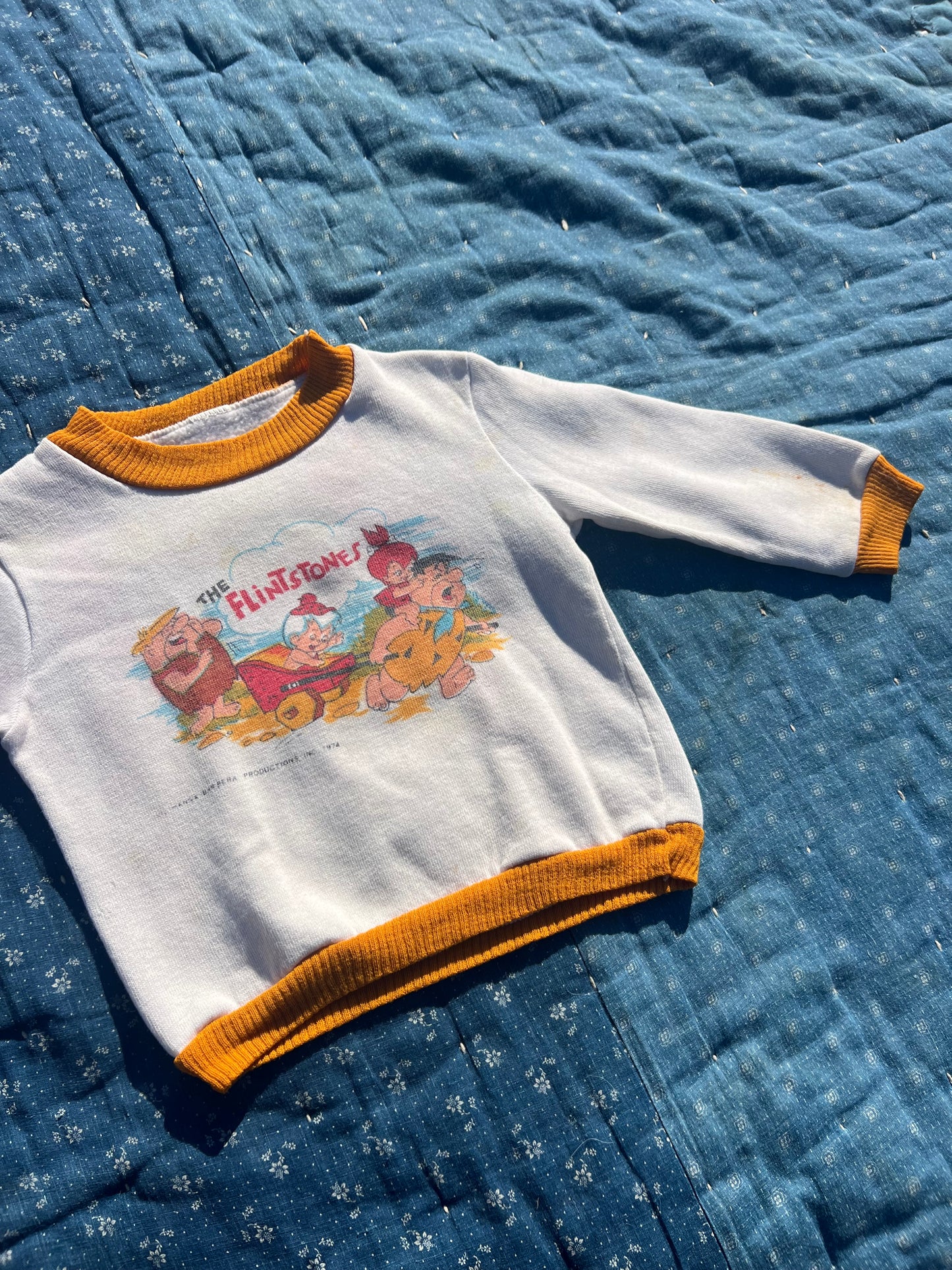 1970s flintstones sweatshirt