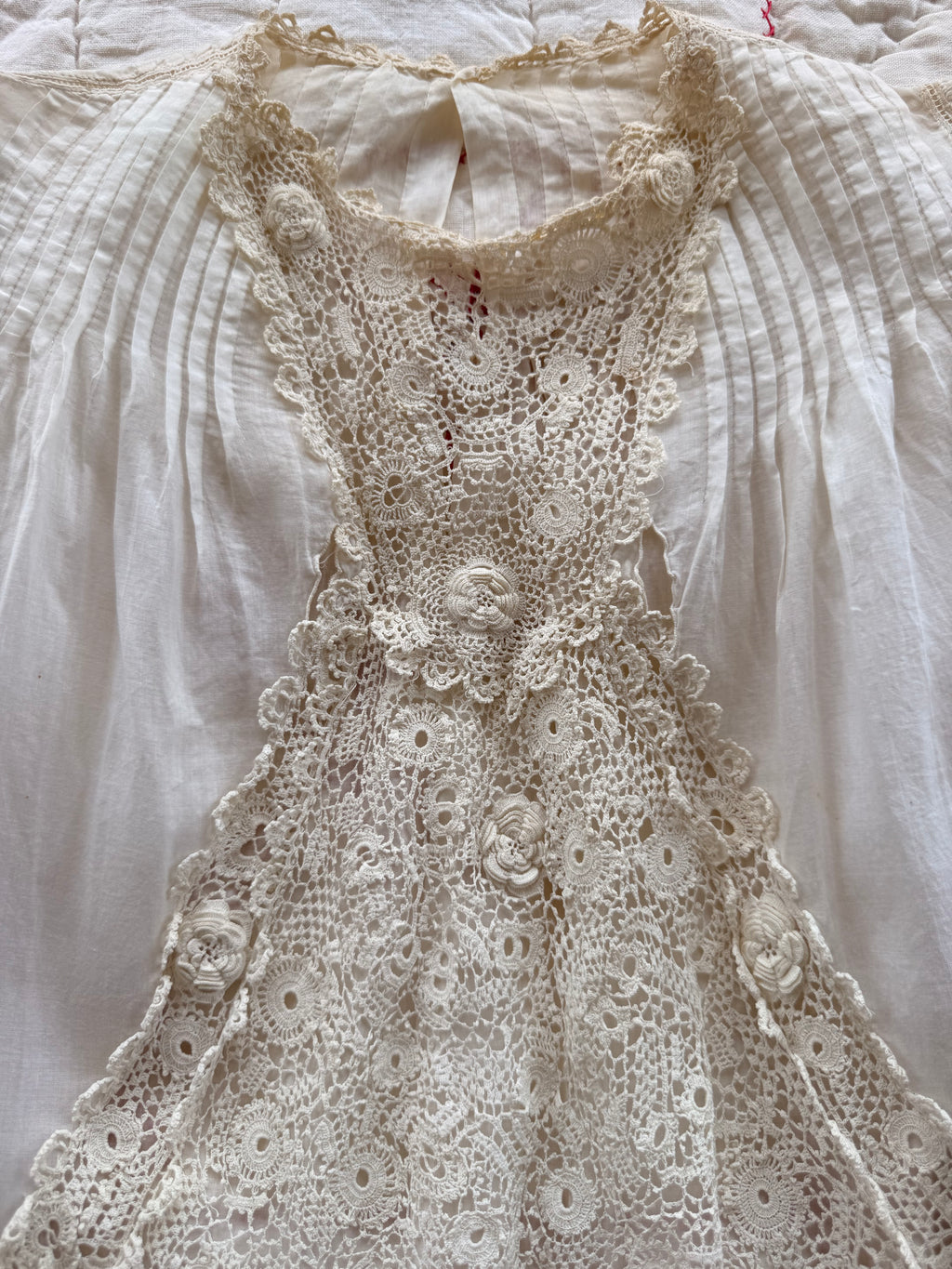 1900s irish lace dress