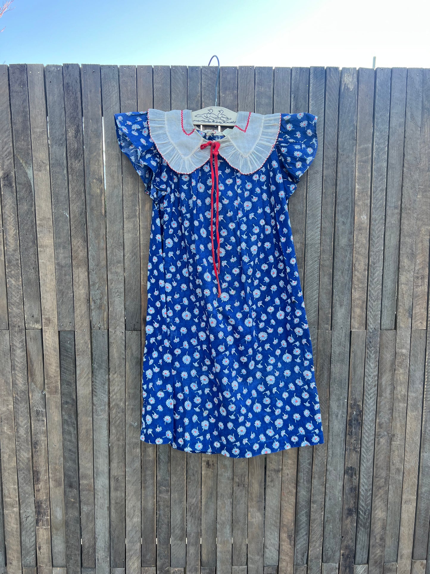 1940s daisy dress