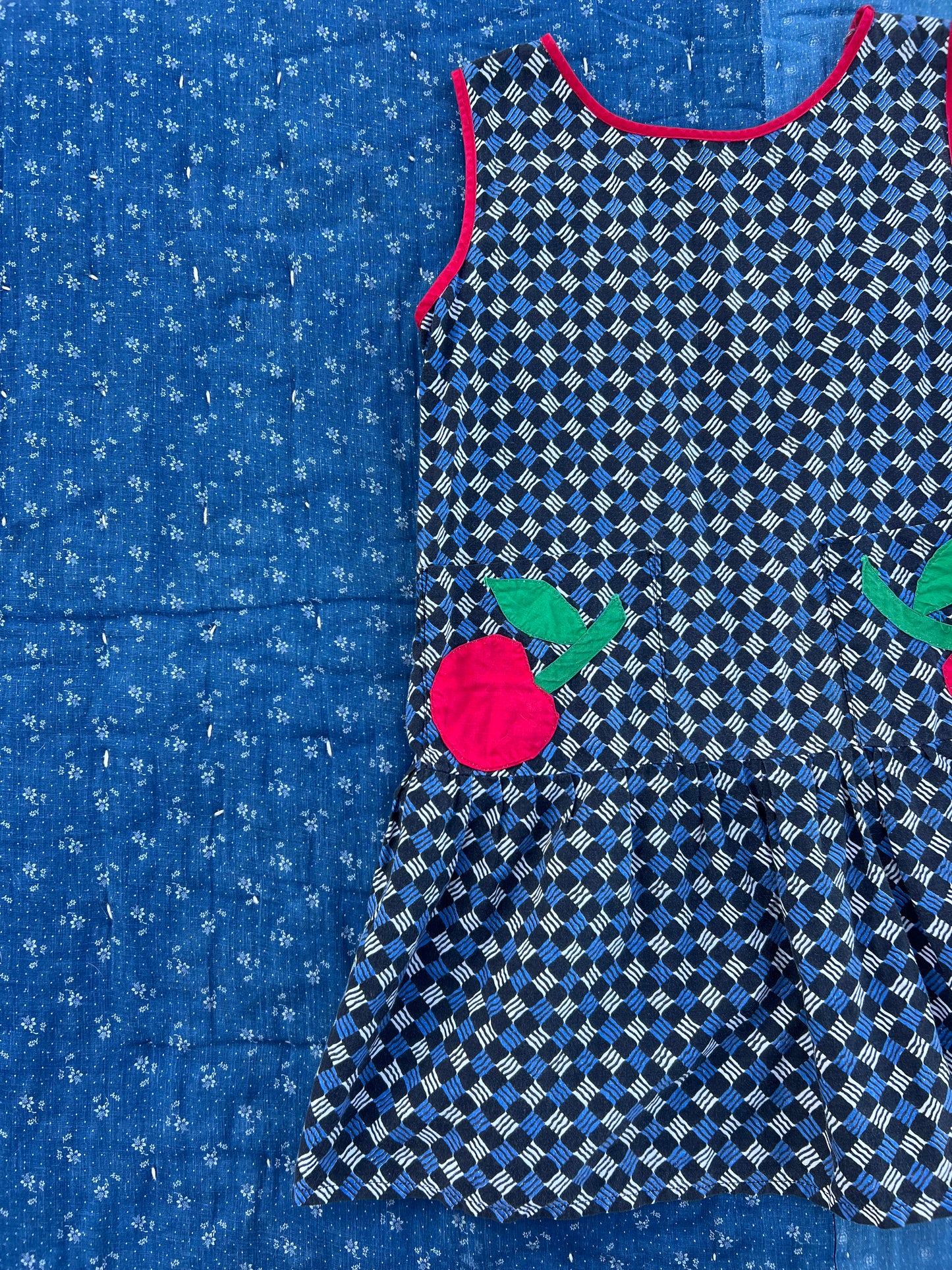 1940s fruity appliqué dress