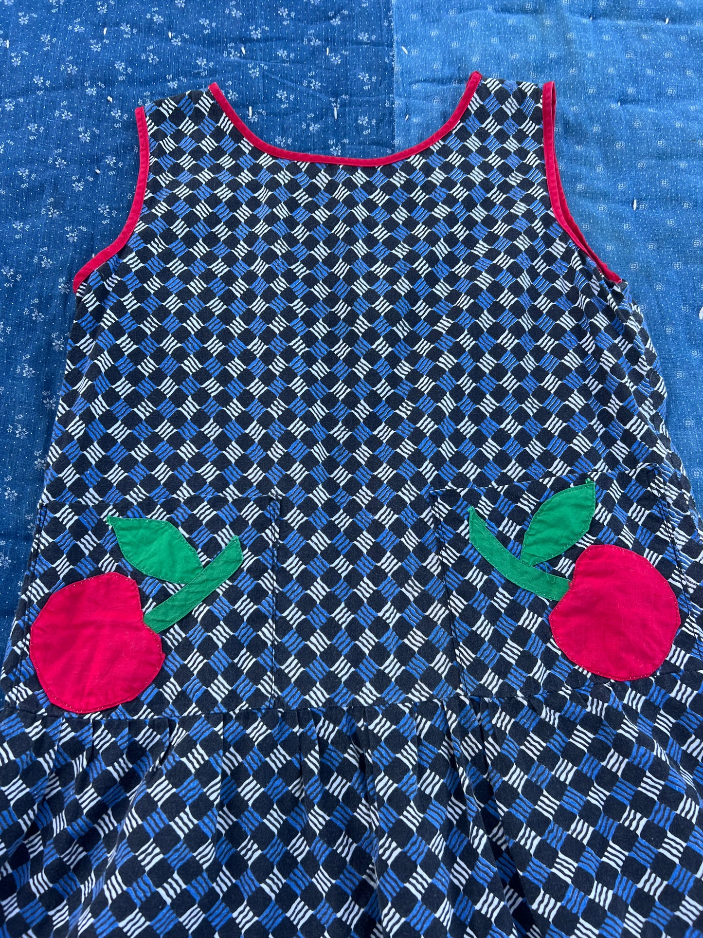 1940s fruity appliqué dress